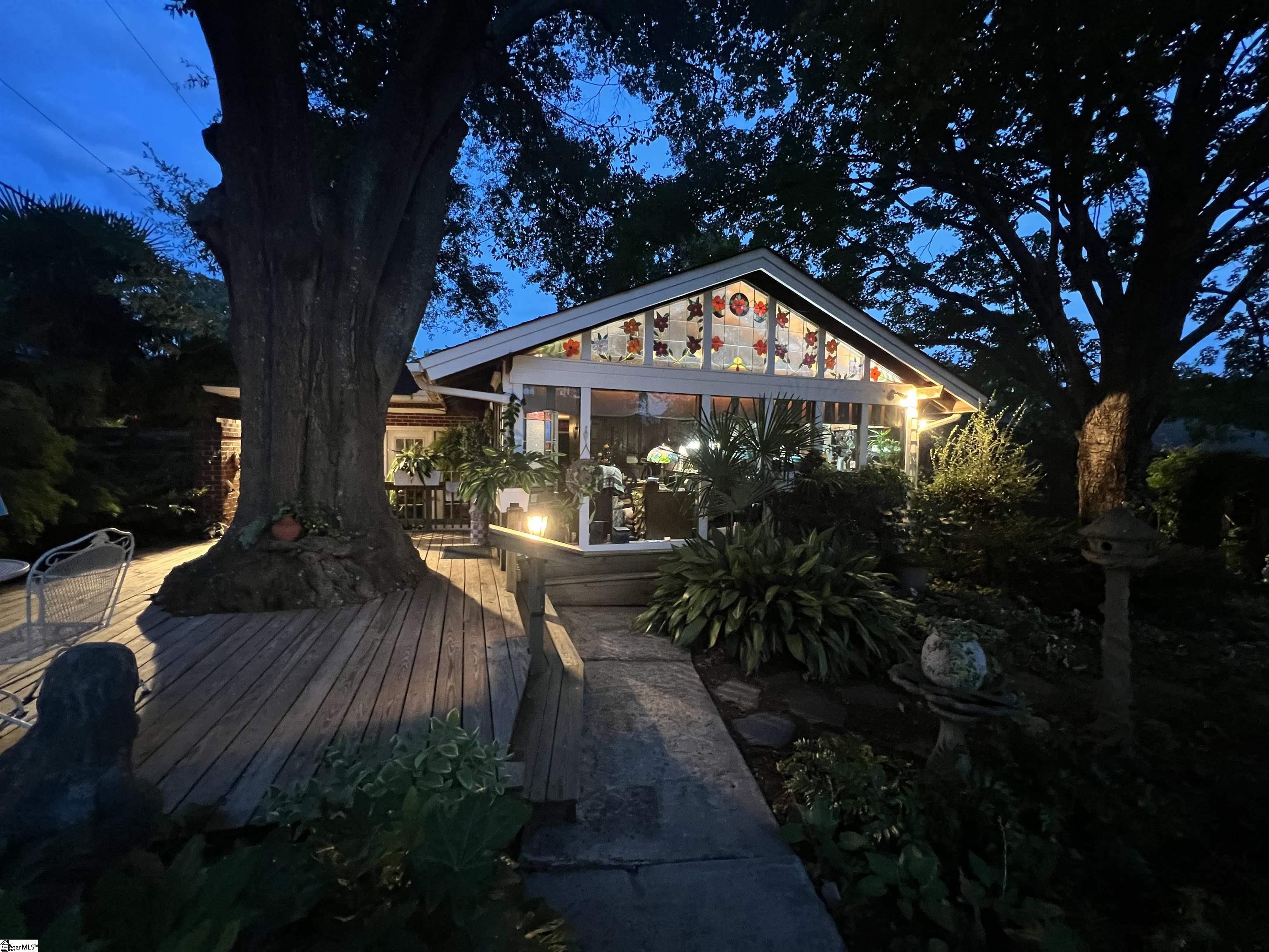 610 W Fredericks Street Property Photo 44