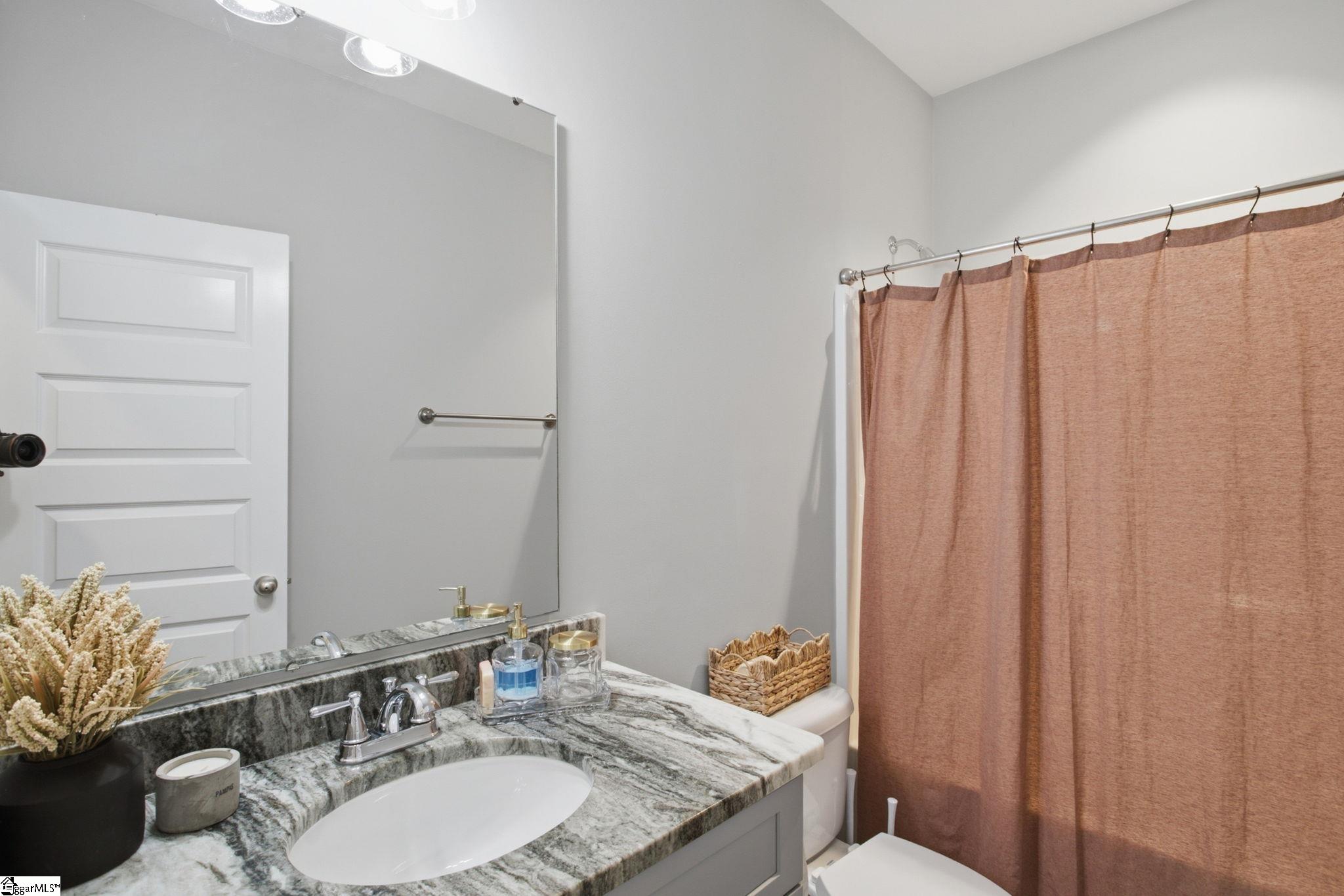 334 Tugaloo Road Property Photo 21