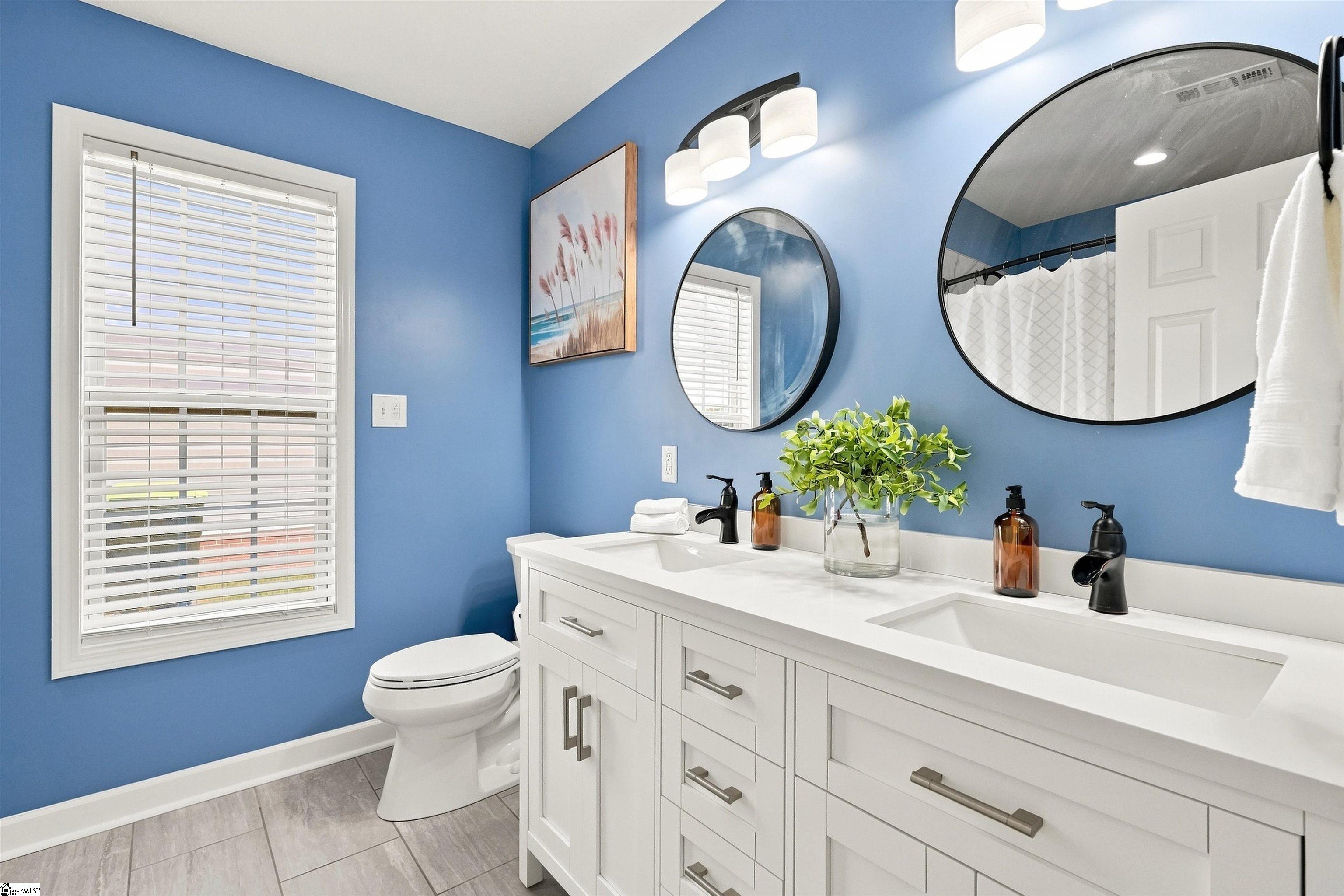 241 Cool Water Court Property Photo 6