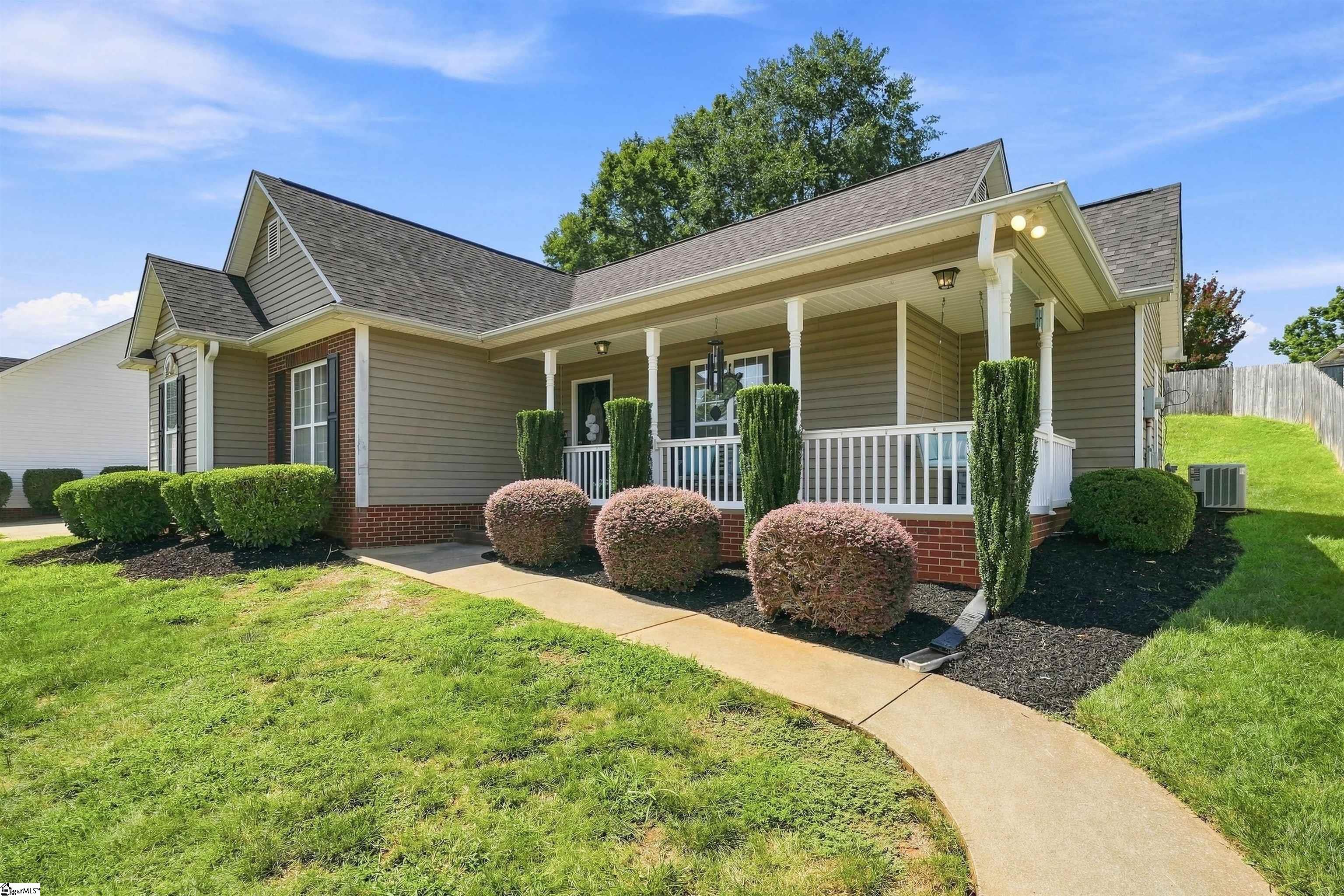 241 Cool Water Court Property Photo 7