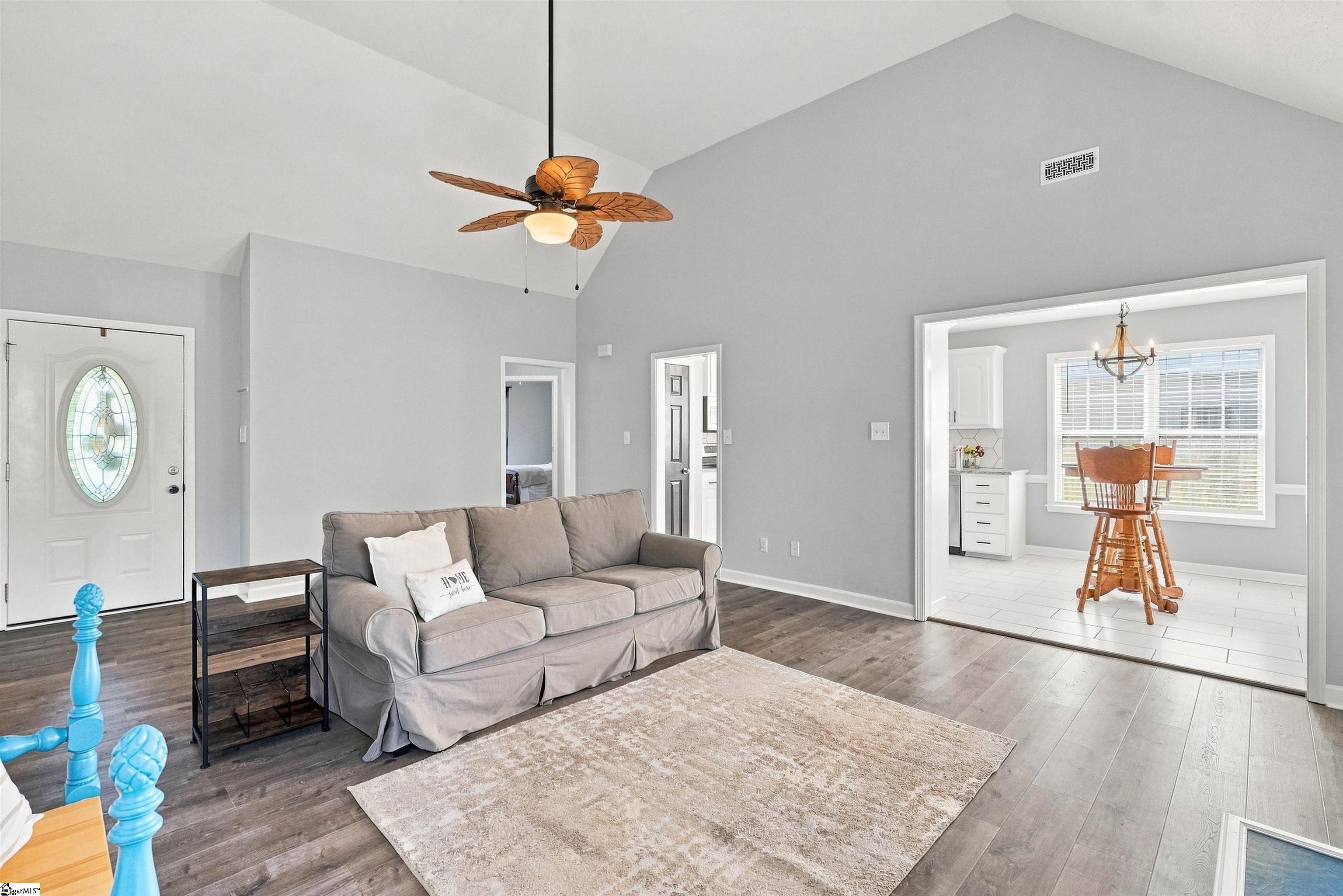 241 Cool Water Court Property Photo 7