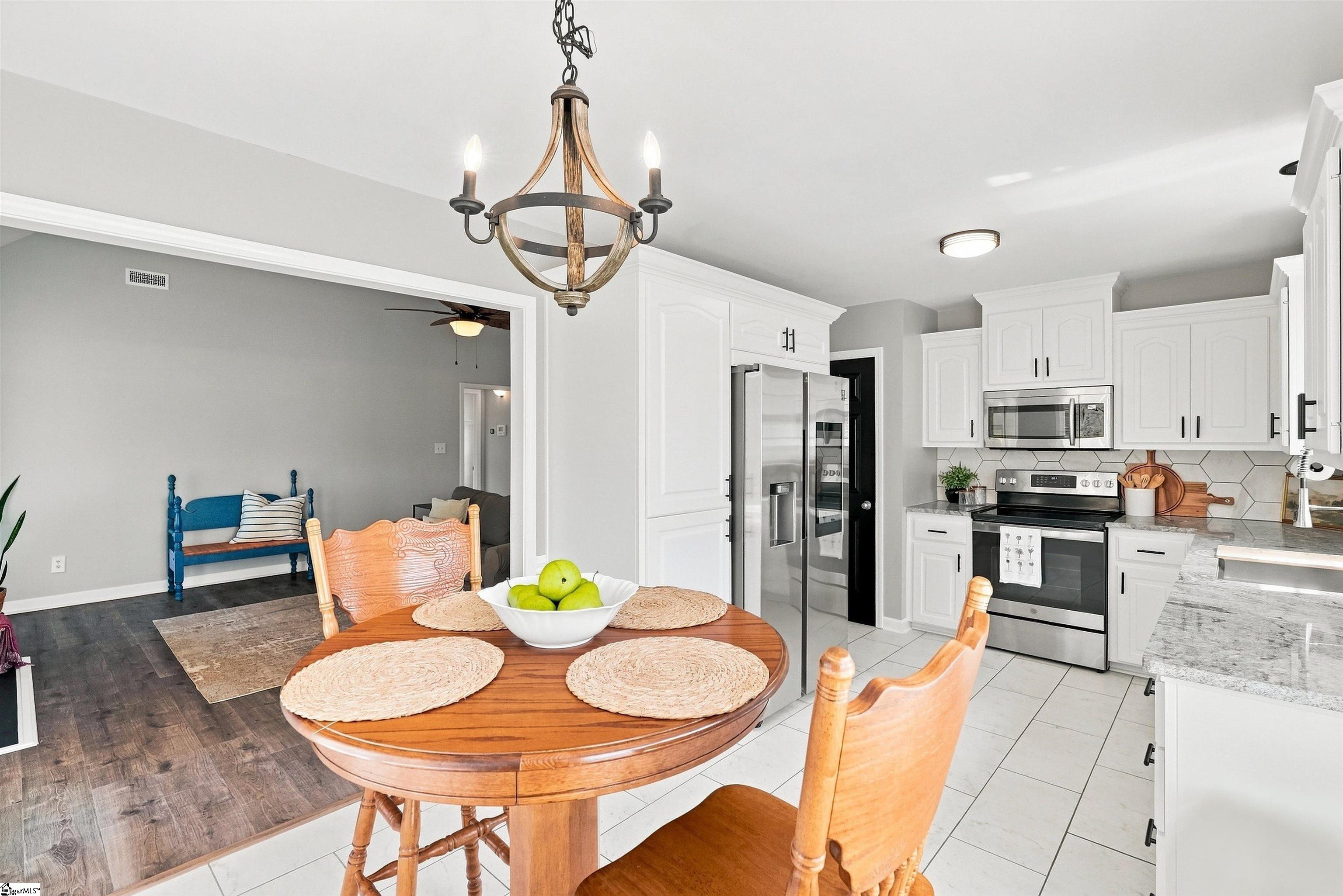 241 Cool Water Court Property Photo 17