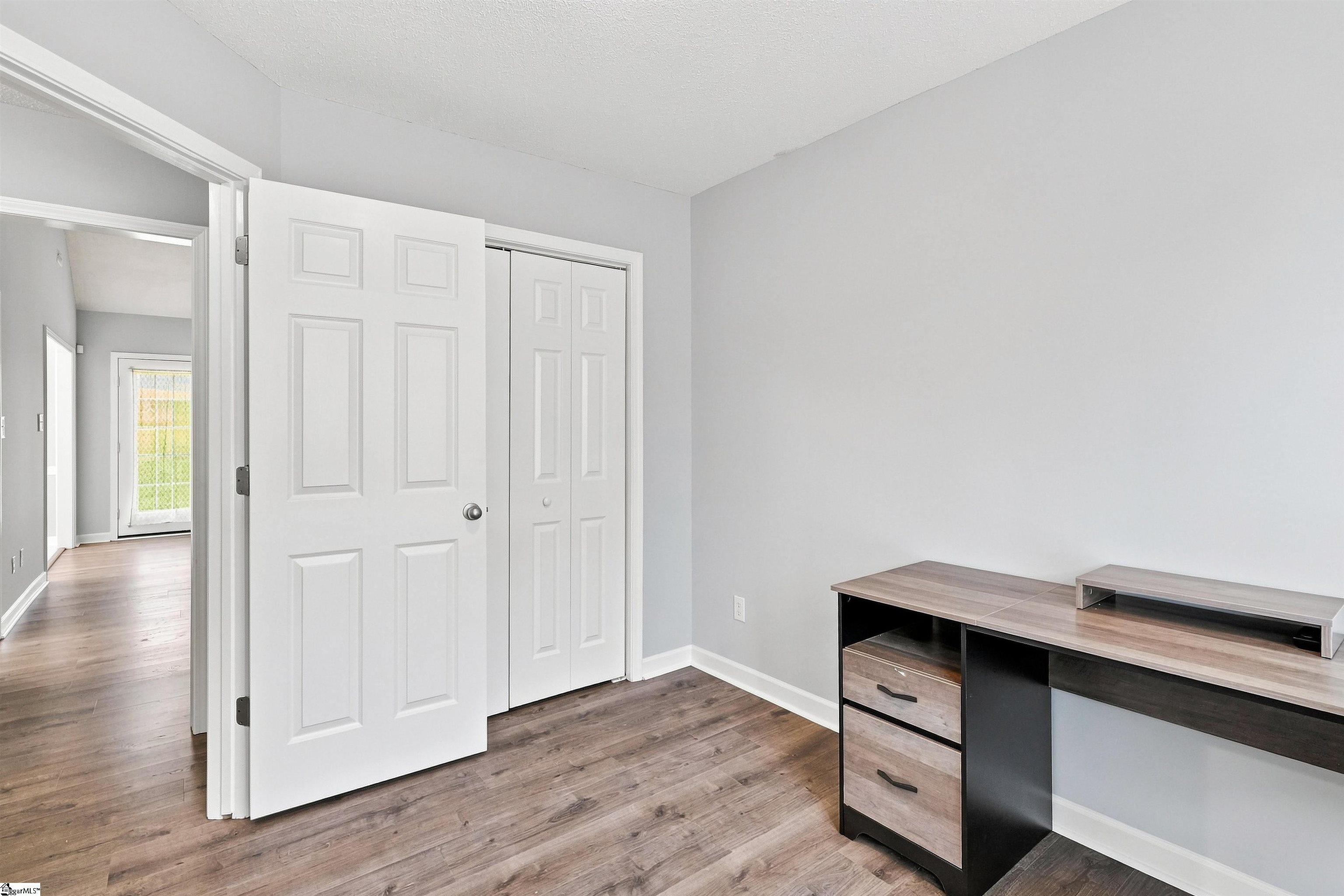 241 Cool Water Court Property Photo 25