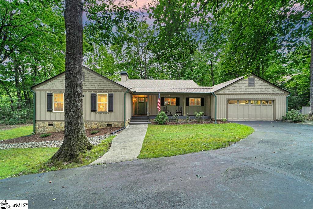 503 Cliff Ridge Drive Property Photo 3