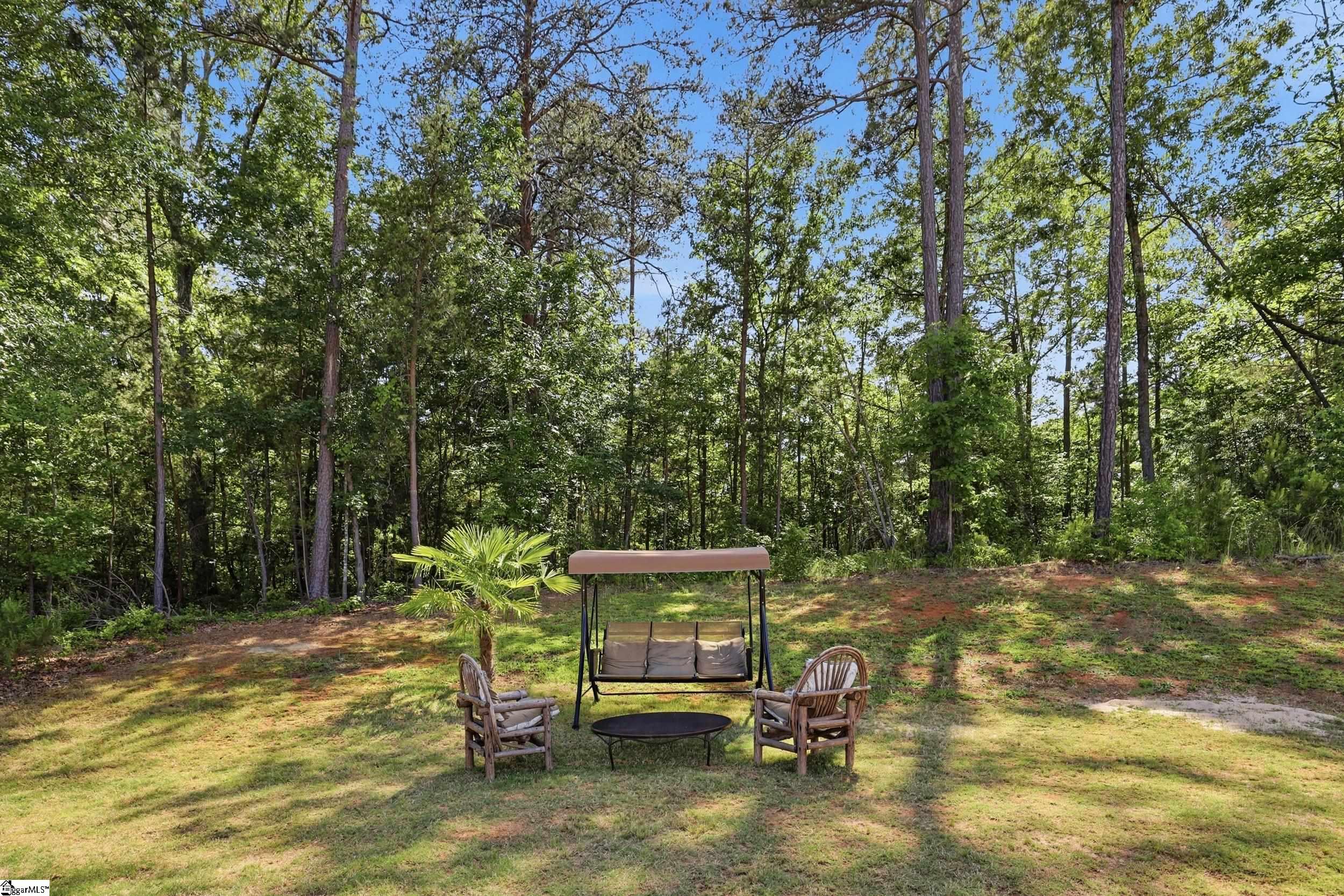 1006 Embassy Drive Property Photo 29