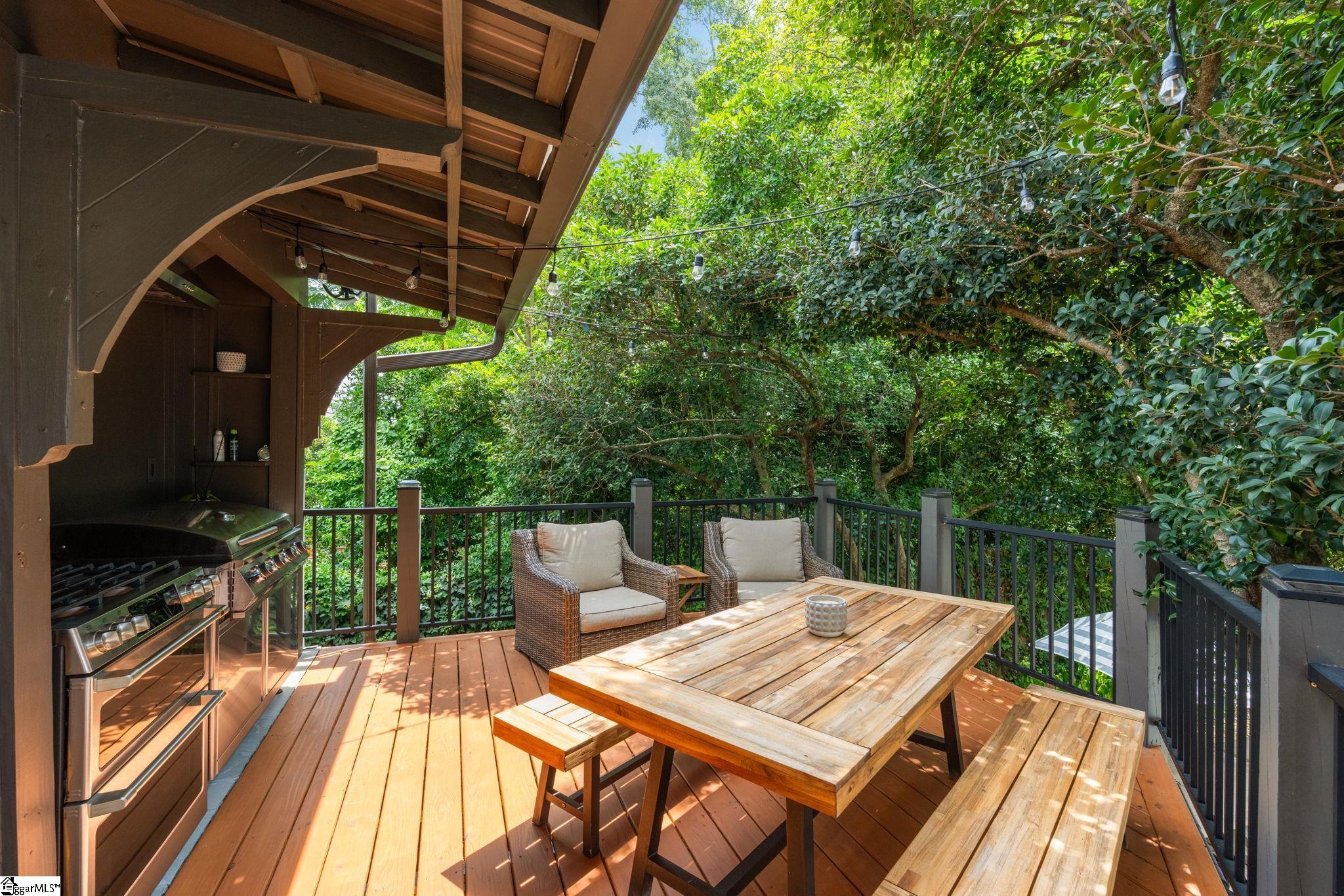 22 Lanneau Drive Property Photo 34