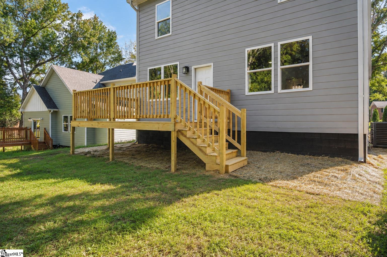 113 Hillcrest Circle Property Photo 35