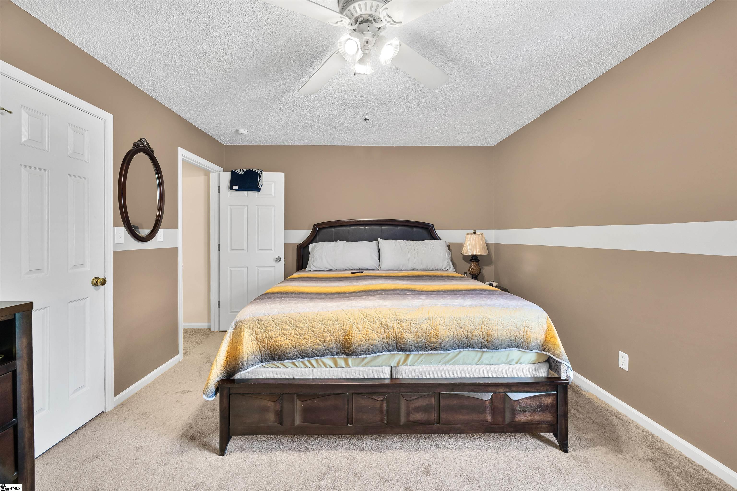 712 Larado Court Property Photo 16