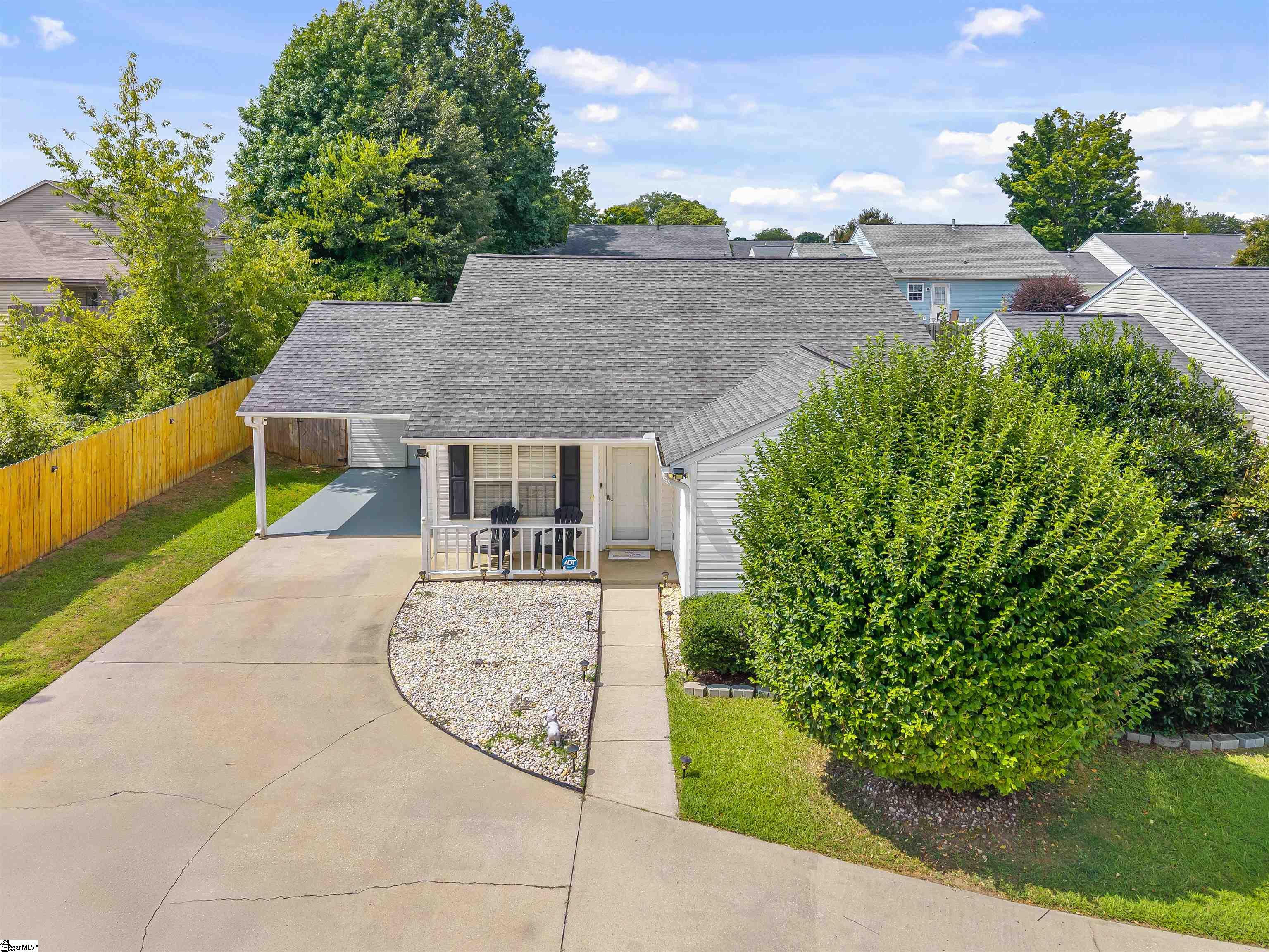712 Larado Court Property Photo 22