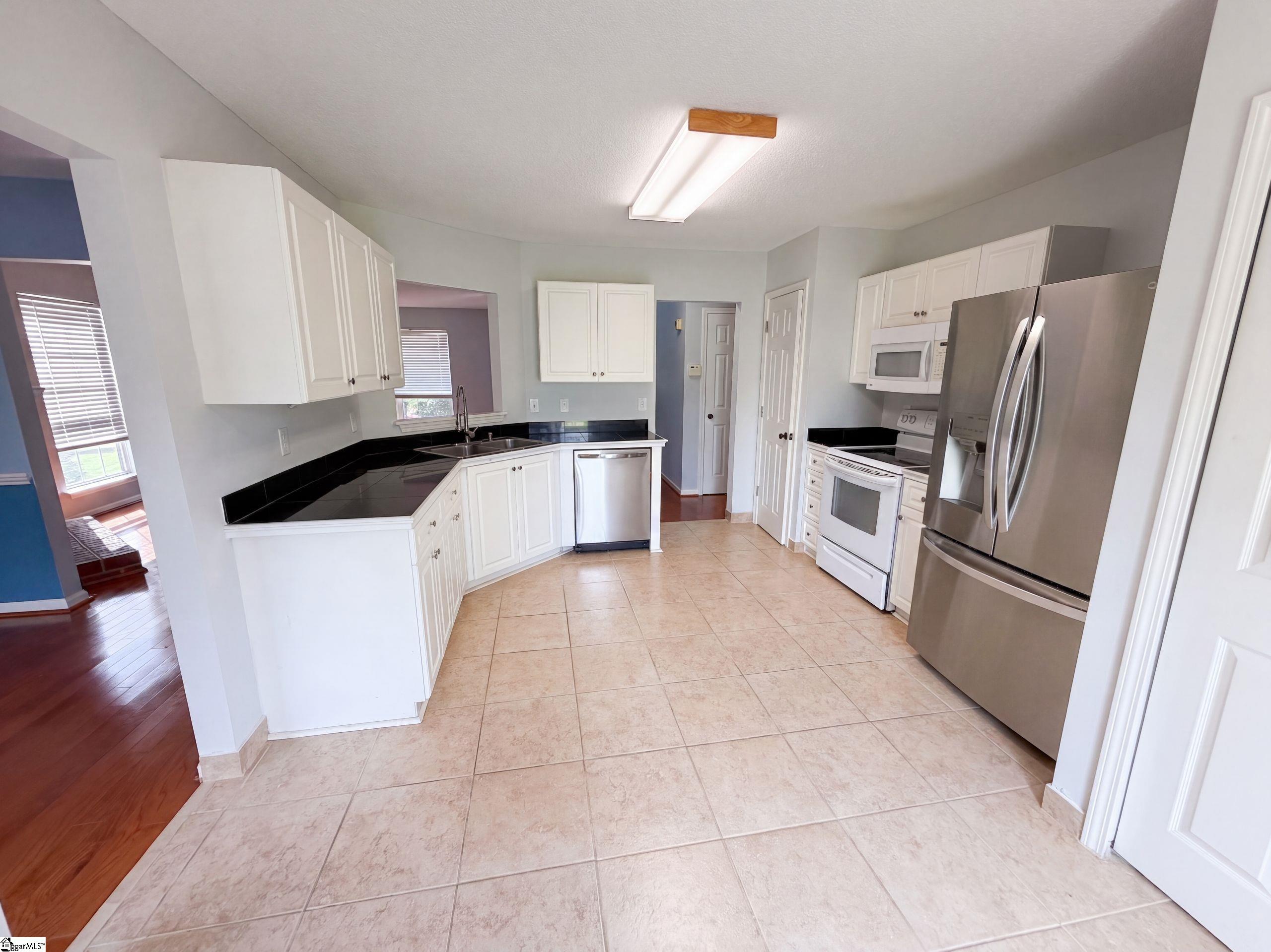 18 Summerlin Place Property Photo 2