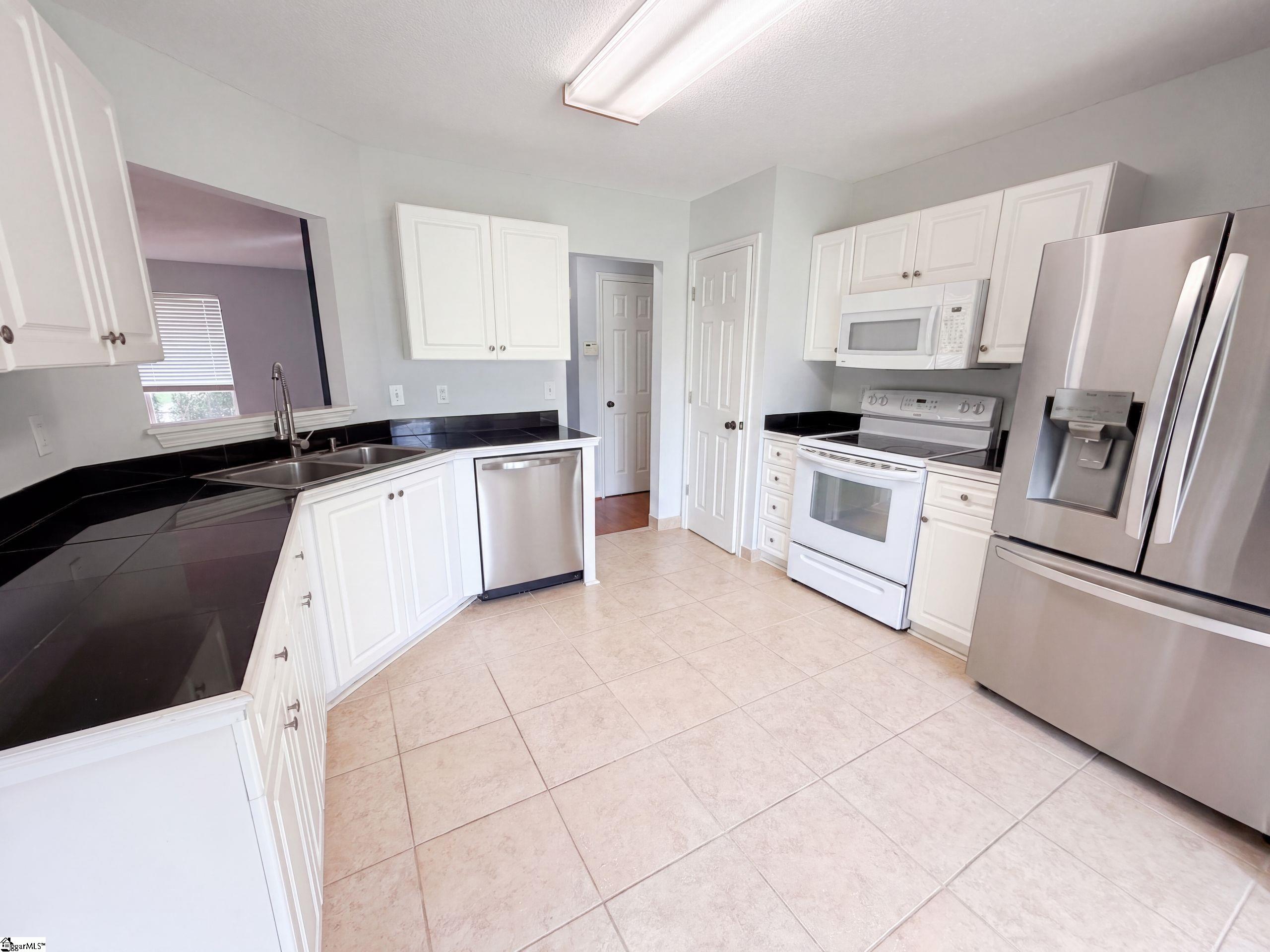18 Summerlin Place Property Photo 8