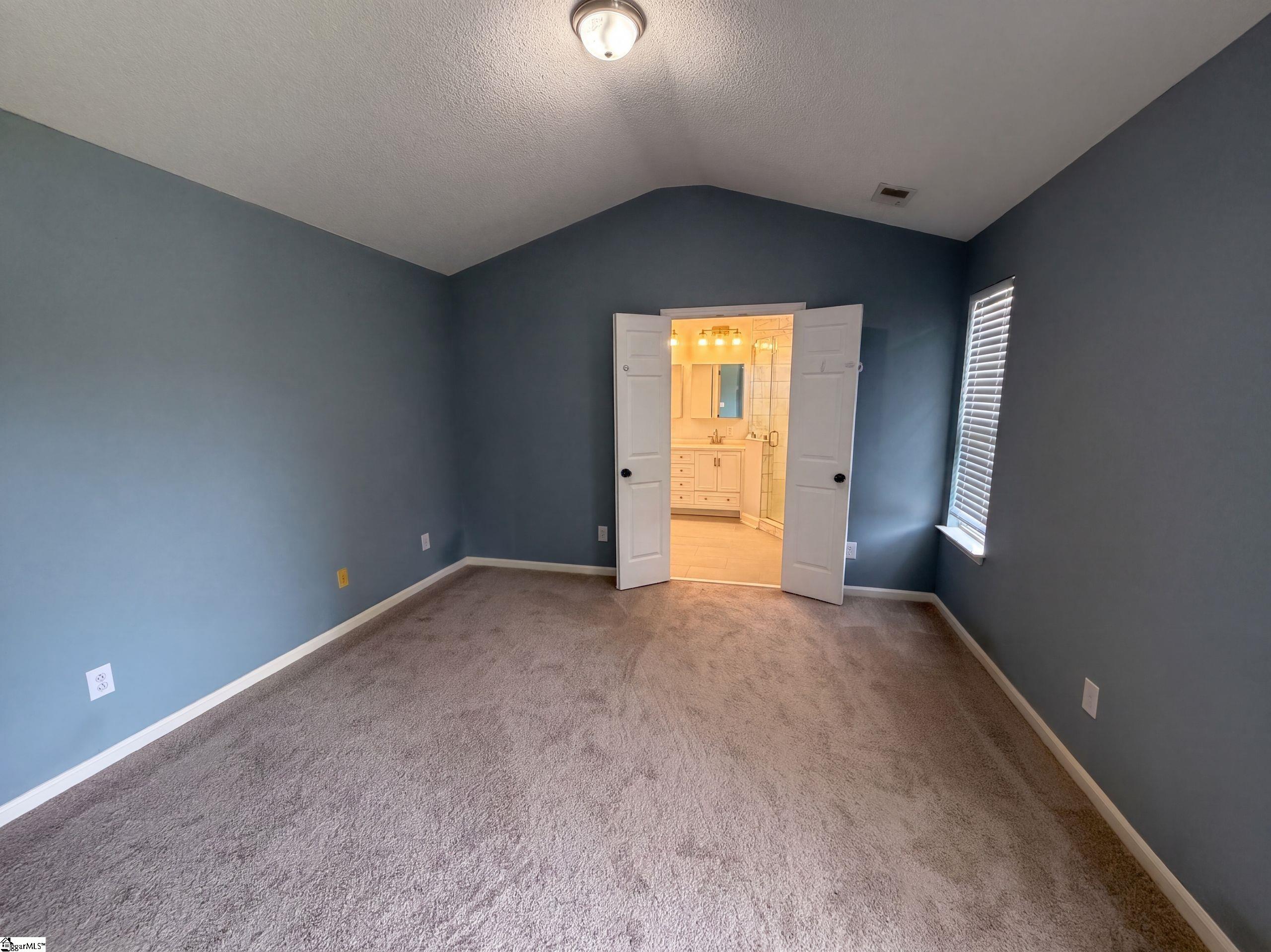 18 Summerlin Place Property Photo 12