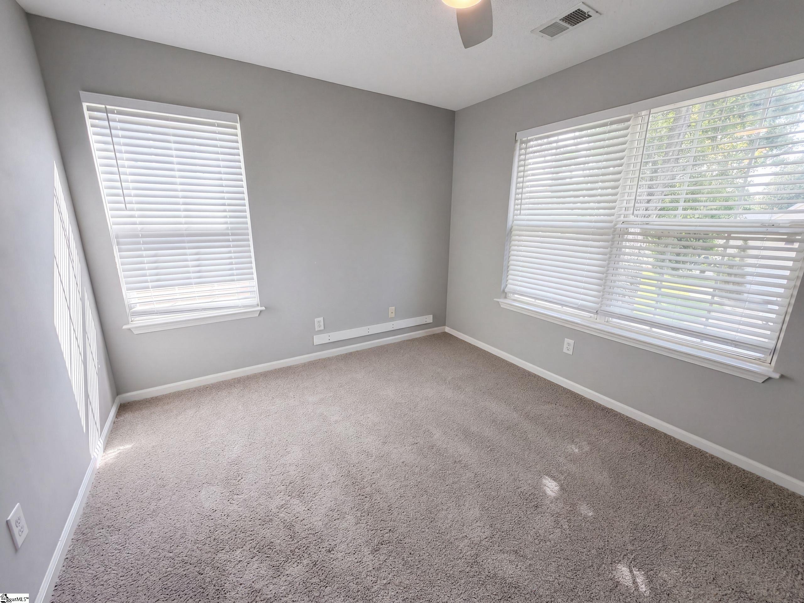 18 Summerlin Place Property Photo 17