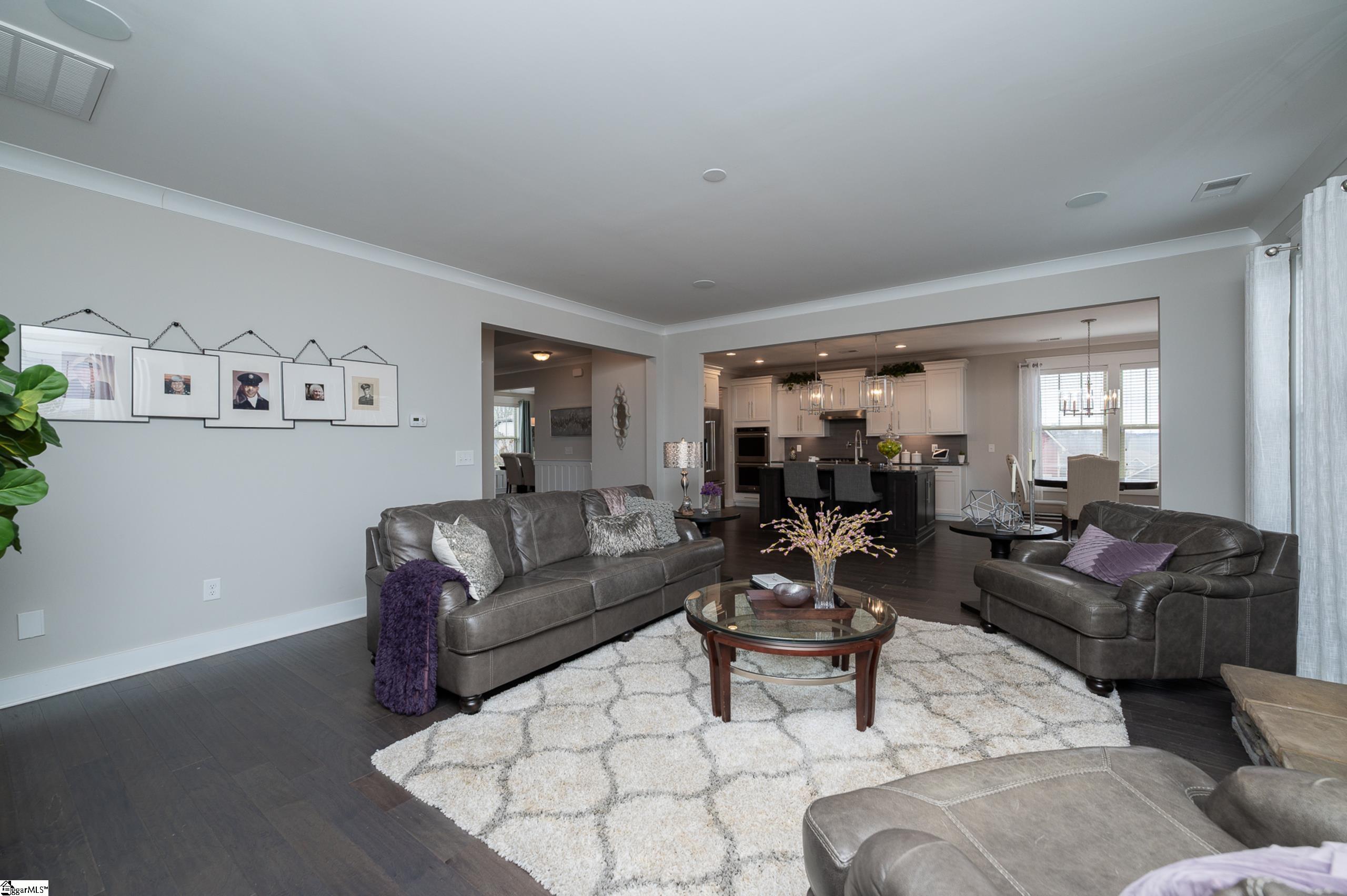 120 Longfellow Way Property Photo 7