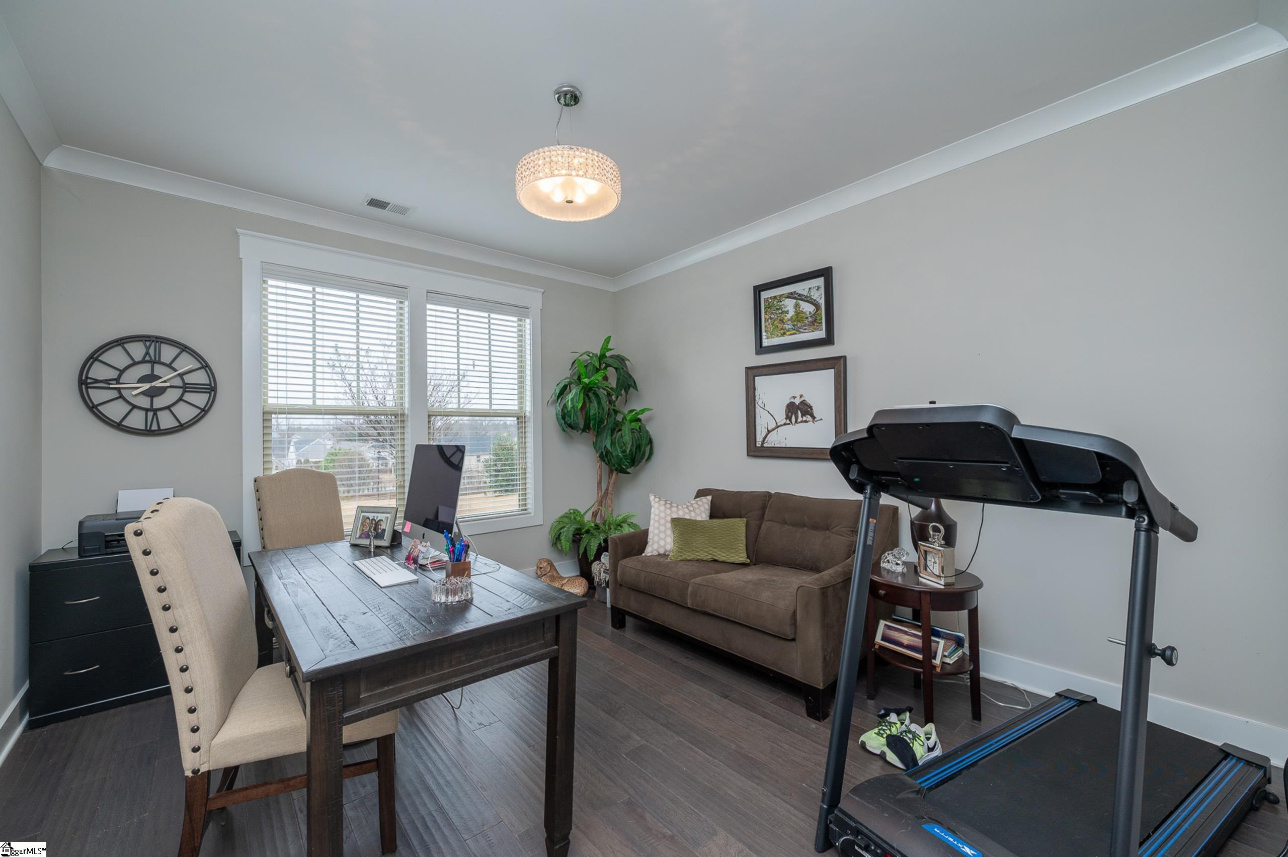 120 Longfellow Way Property Photo 11