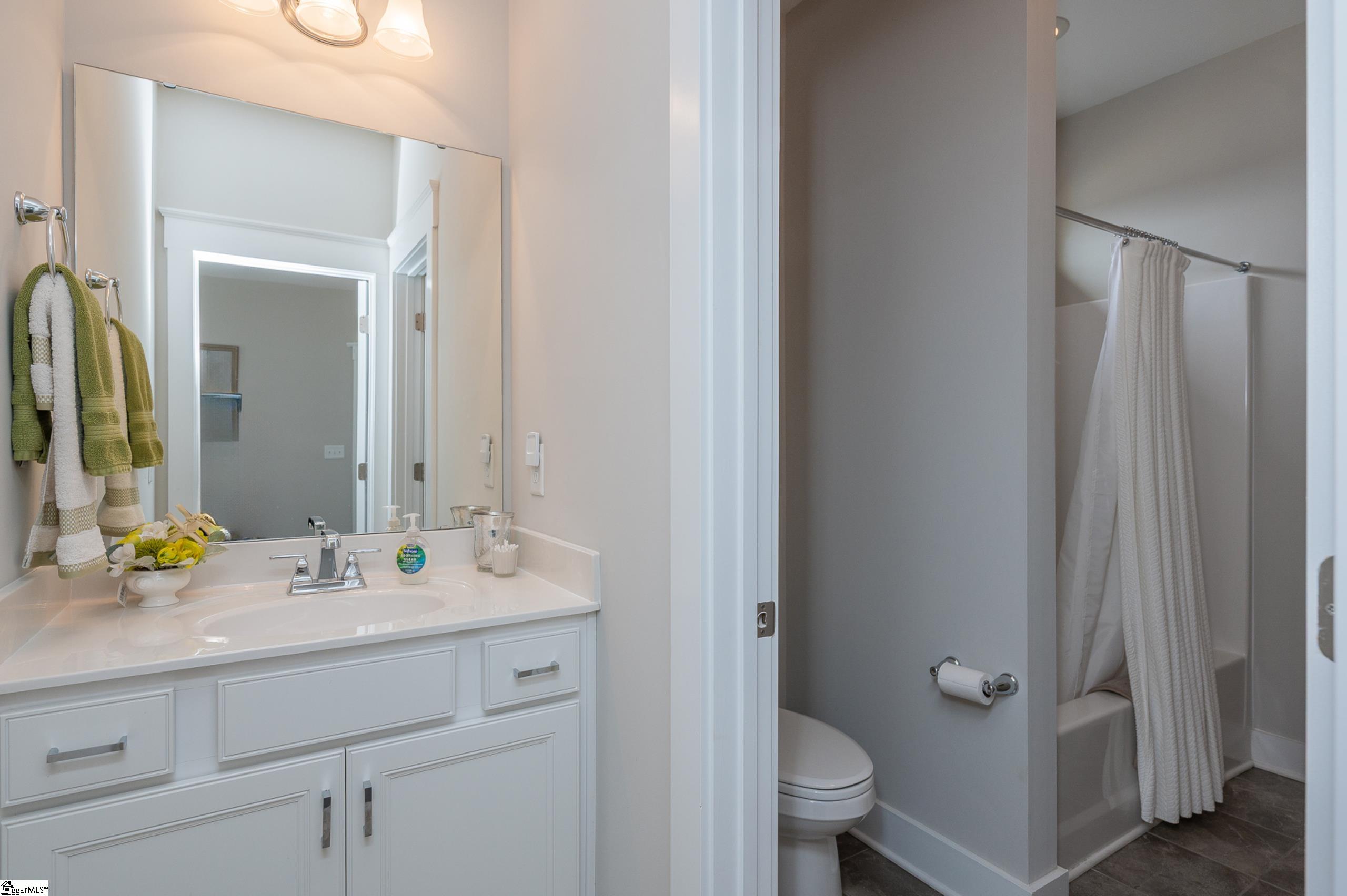 120 Longfellow Way Property Photo 24