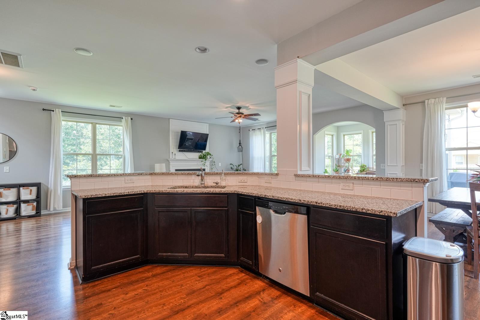 512 Furman Creek Court Property Photo 10