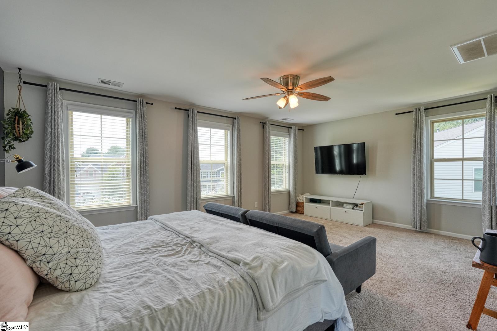 512 Furman Creek Court Property Photo 14