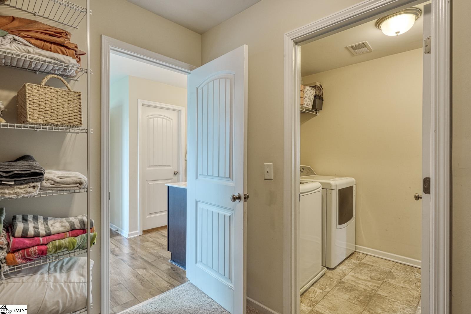 512 Furman Creek Court Property Photo 19