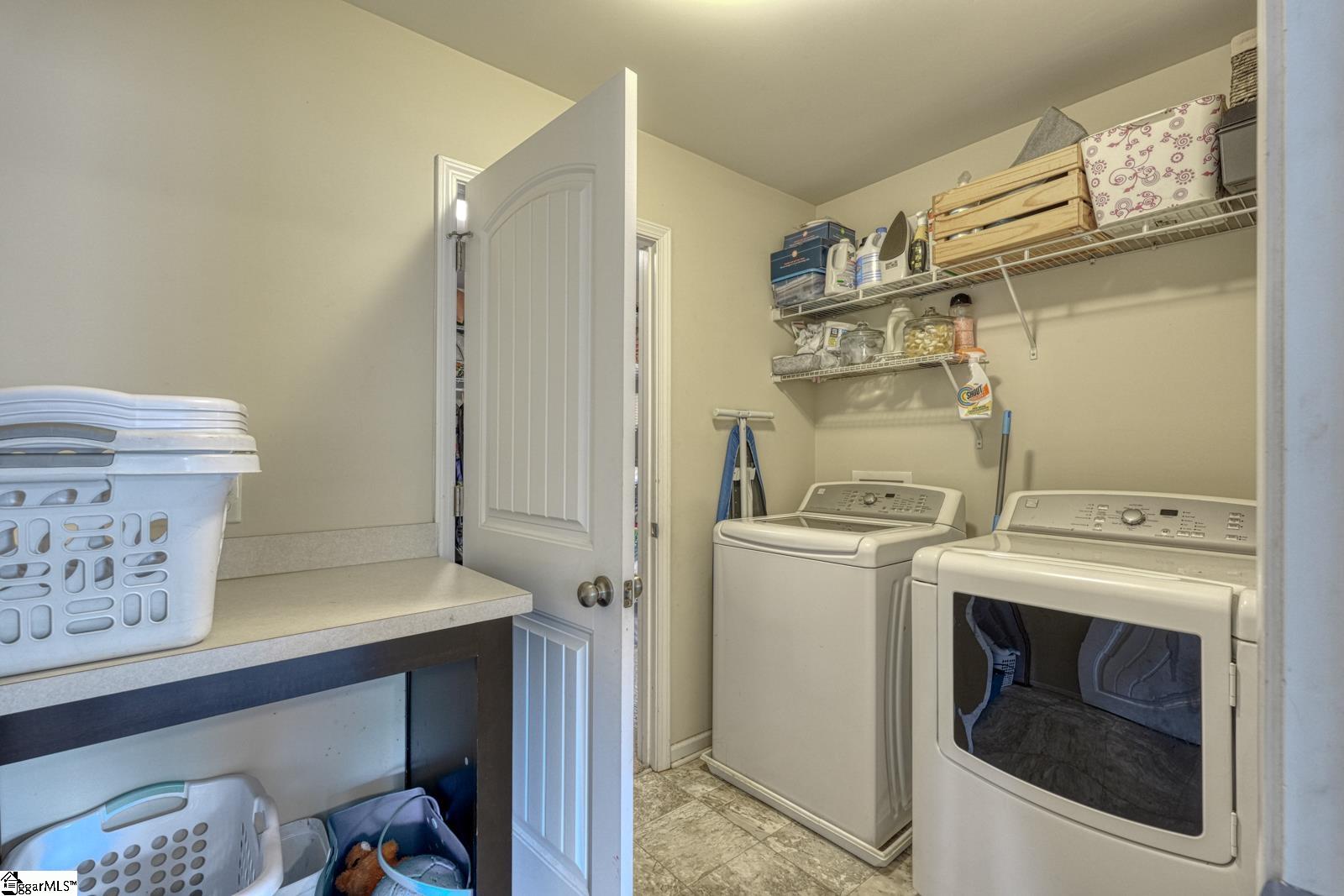 512 Furman Creek Court Property Photo 20