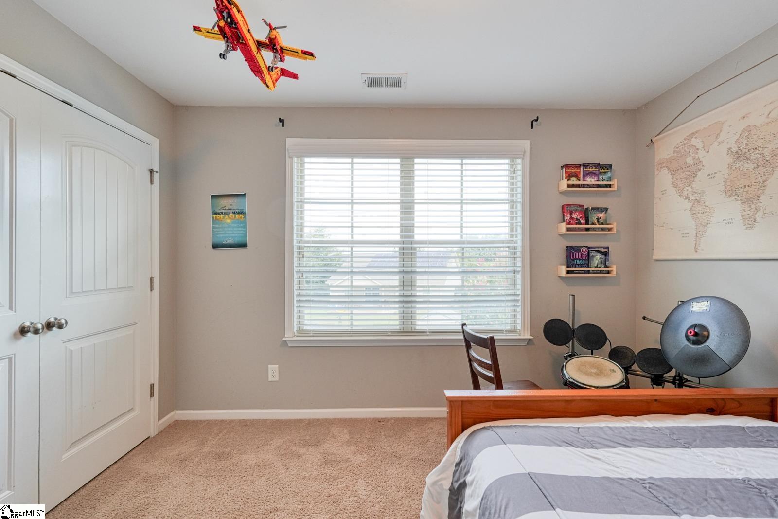 512 Furman Creek Court Property Photo 28