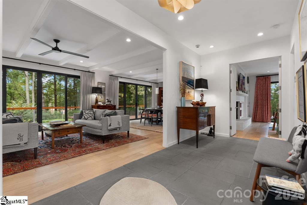 159 Silver Fox Lane Property Photo 8