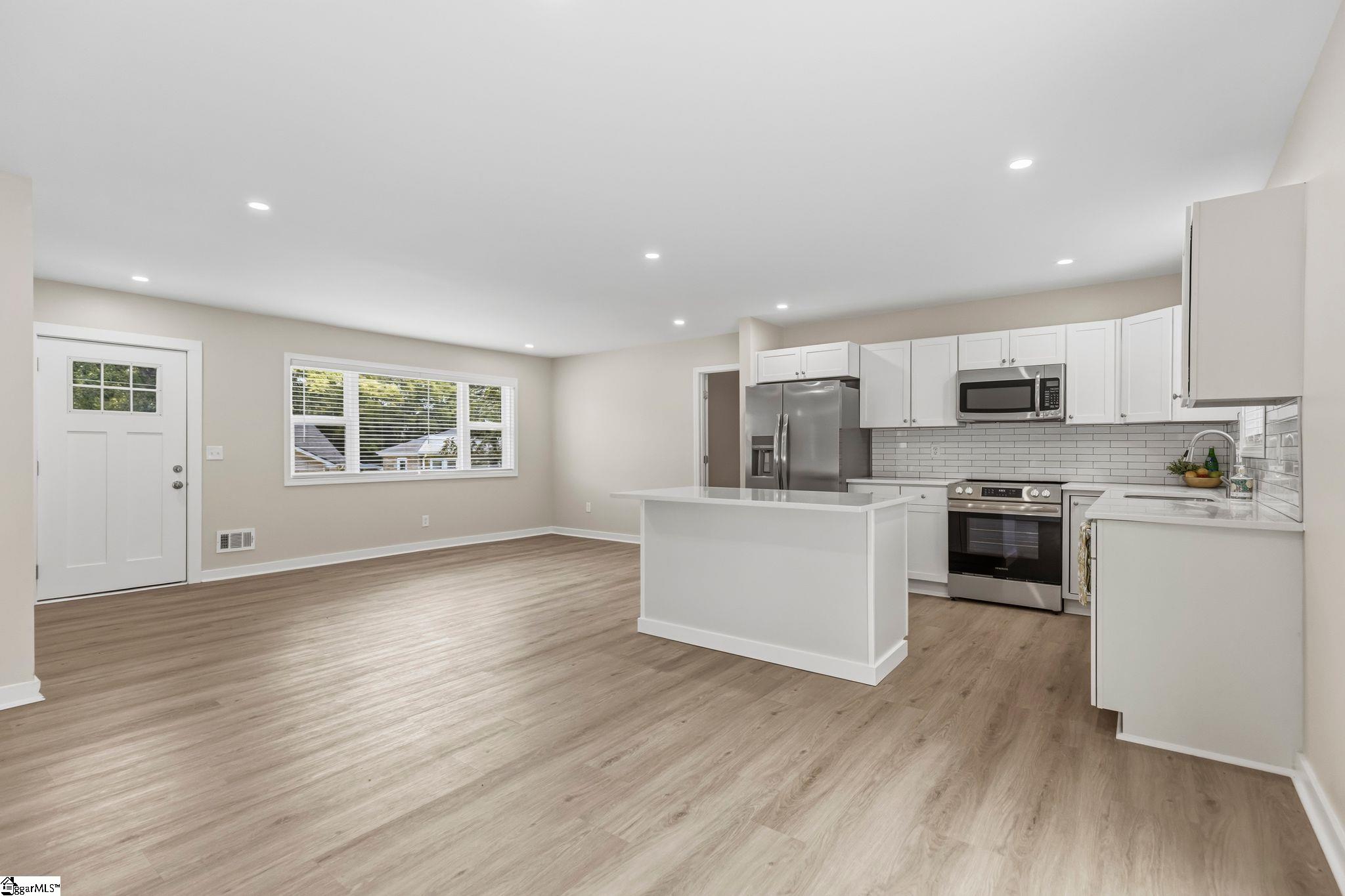 17 Springside Avenue Property Photo 3
