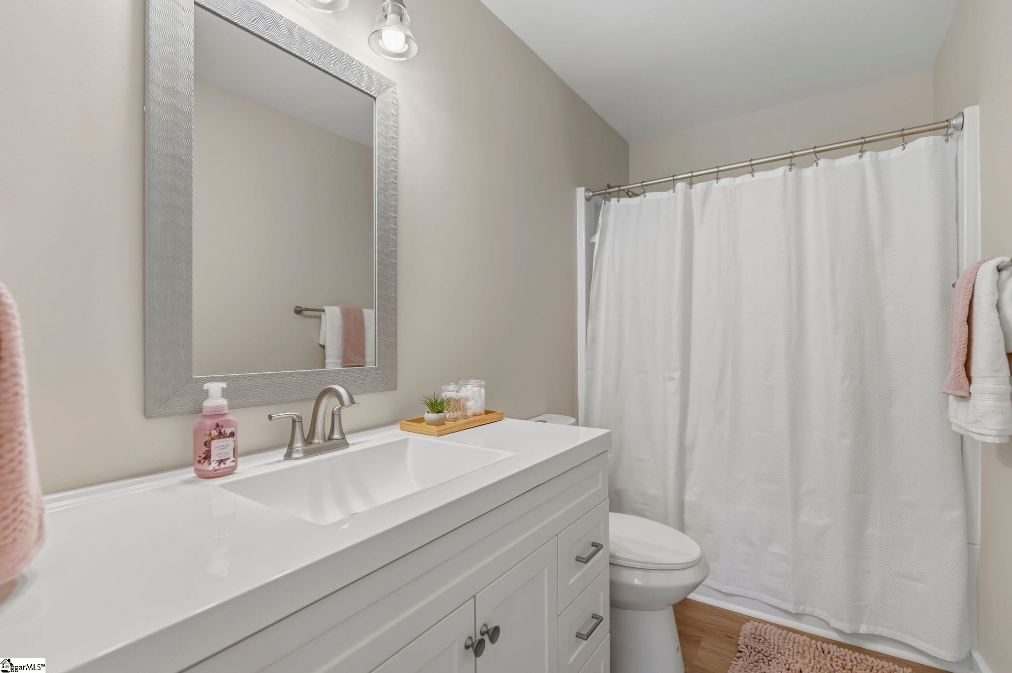17 Springside Avenue Property Photo 18