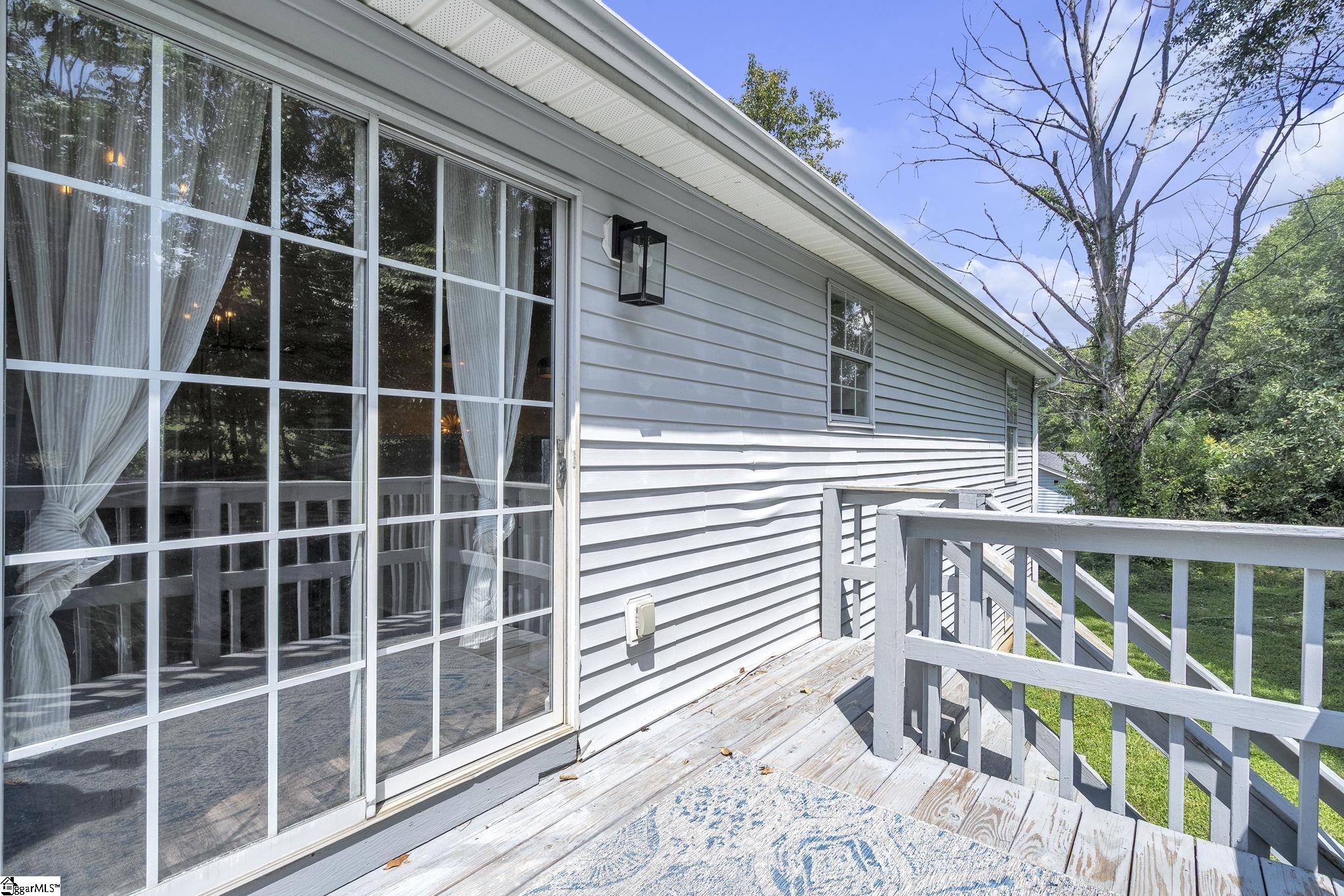431 Maplewood Circle Property Photo 33