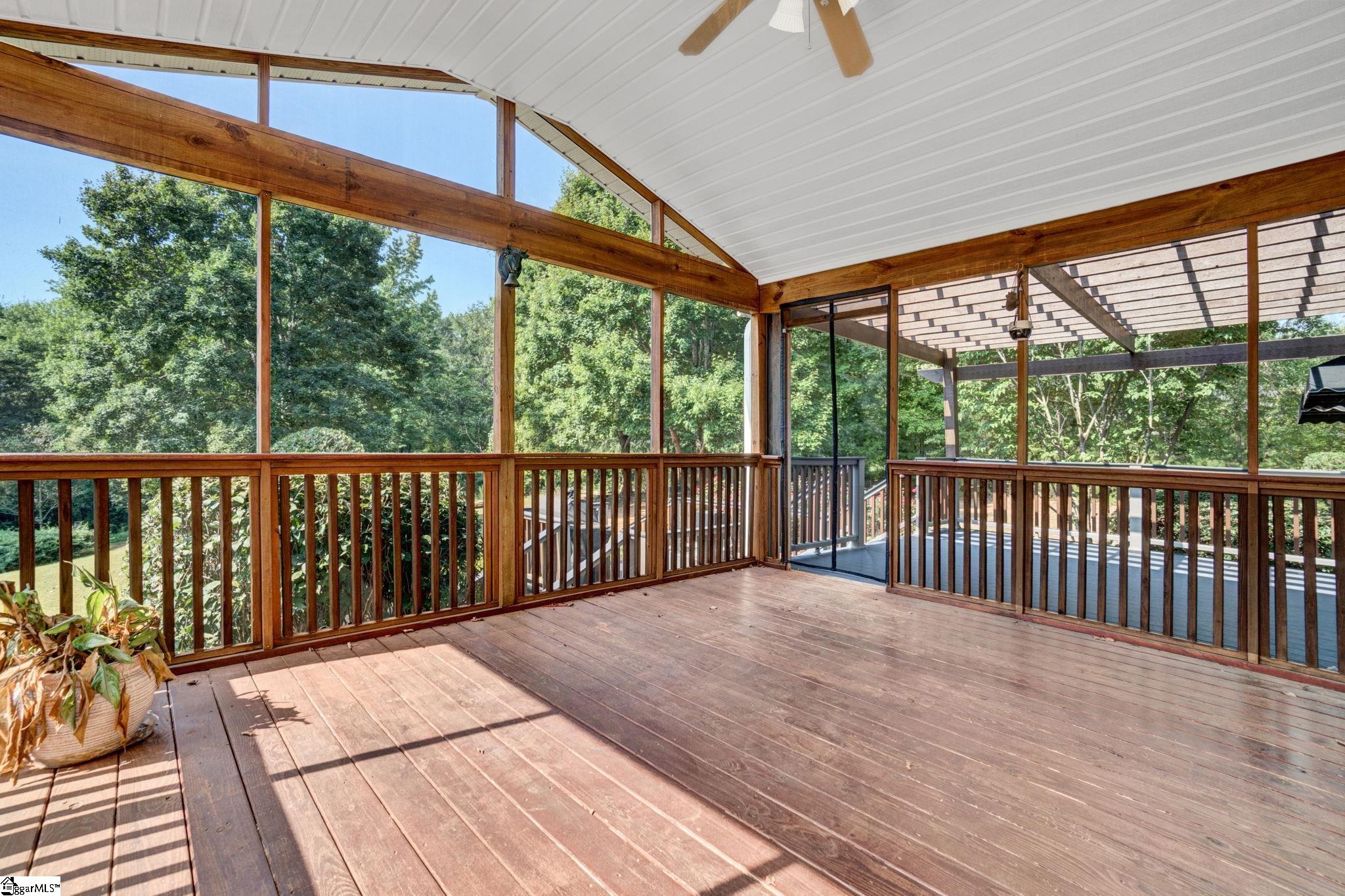10 Woodsage Court Property Photo 27