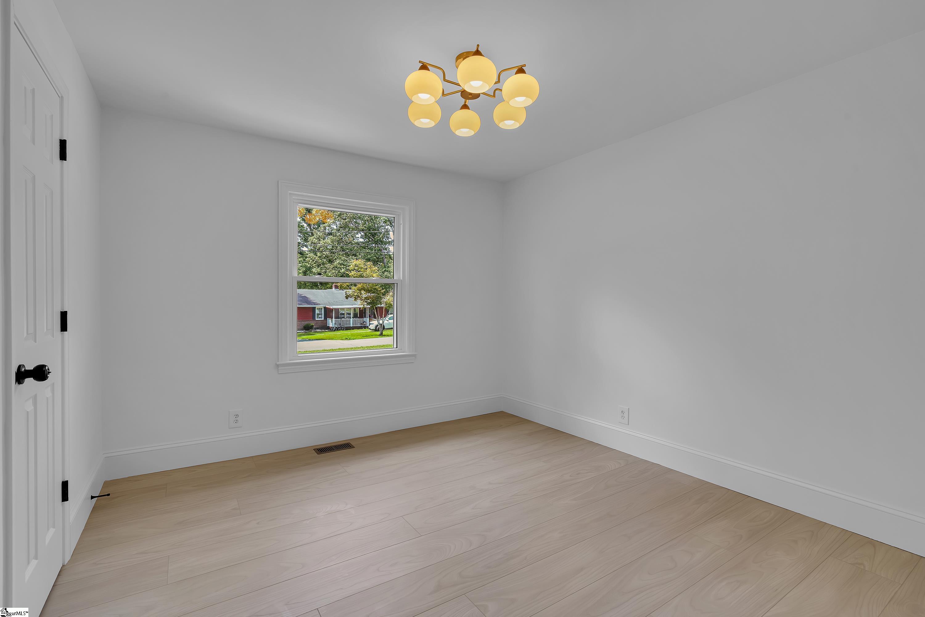 12 Brewster Drive Property Photo 22