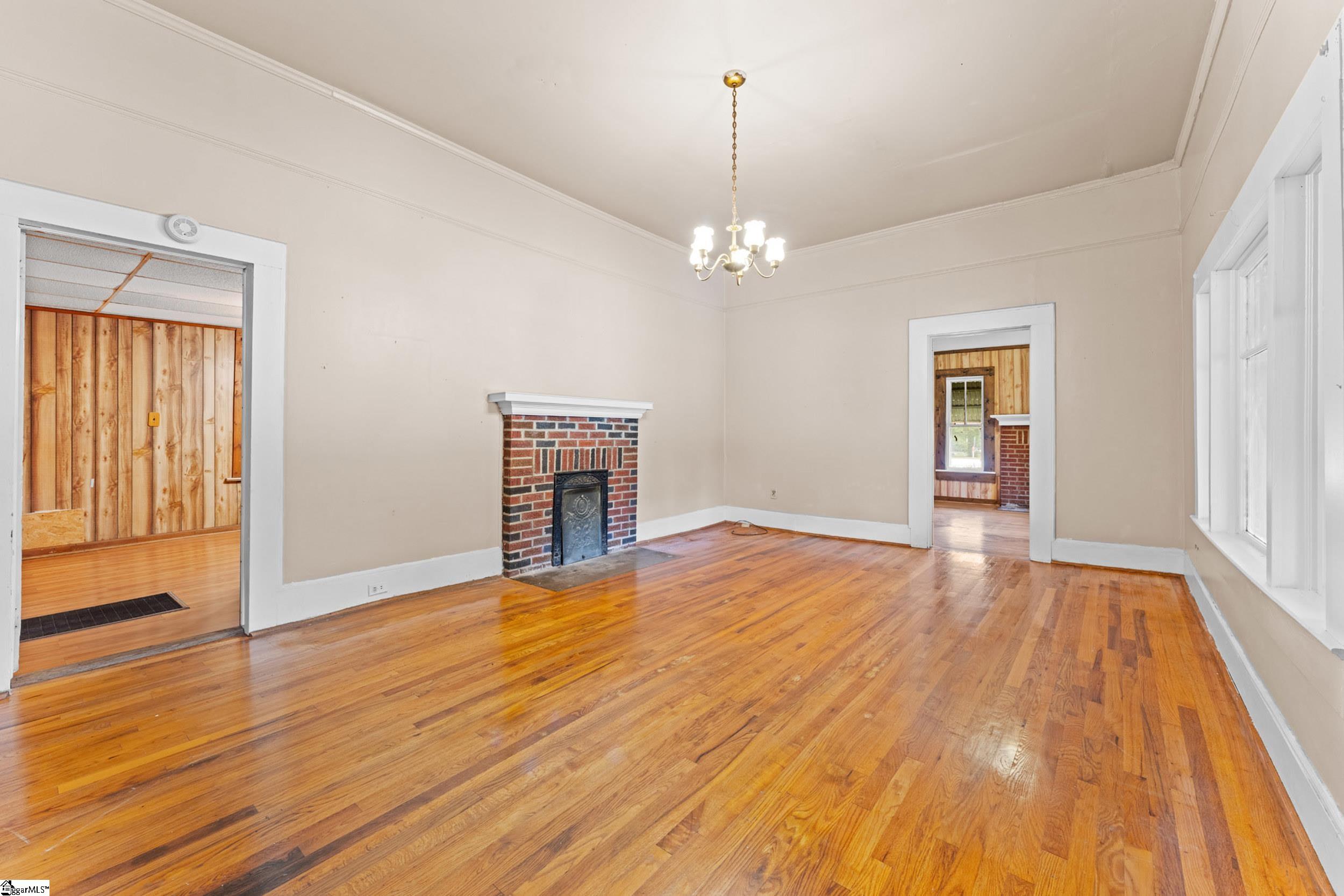 212 Breazeale Street Property Photo 5