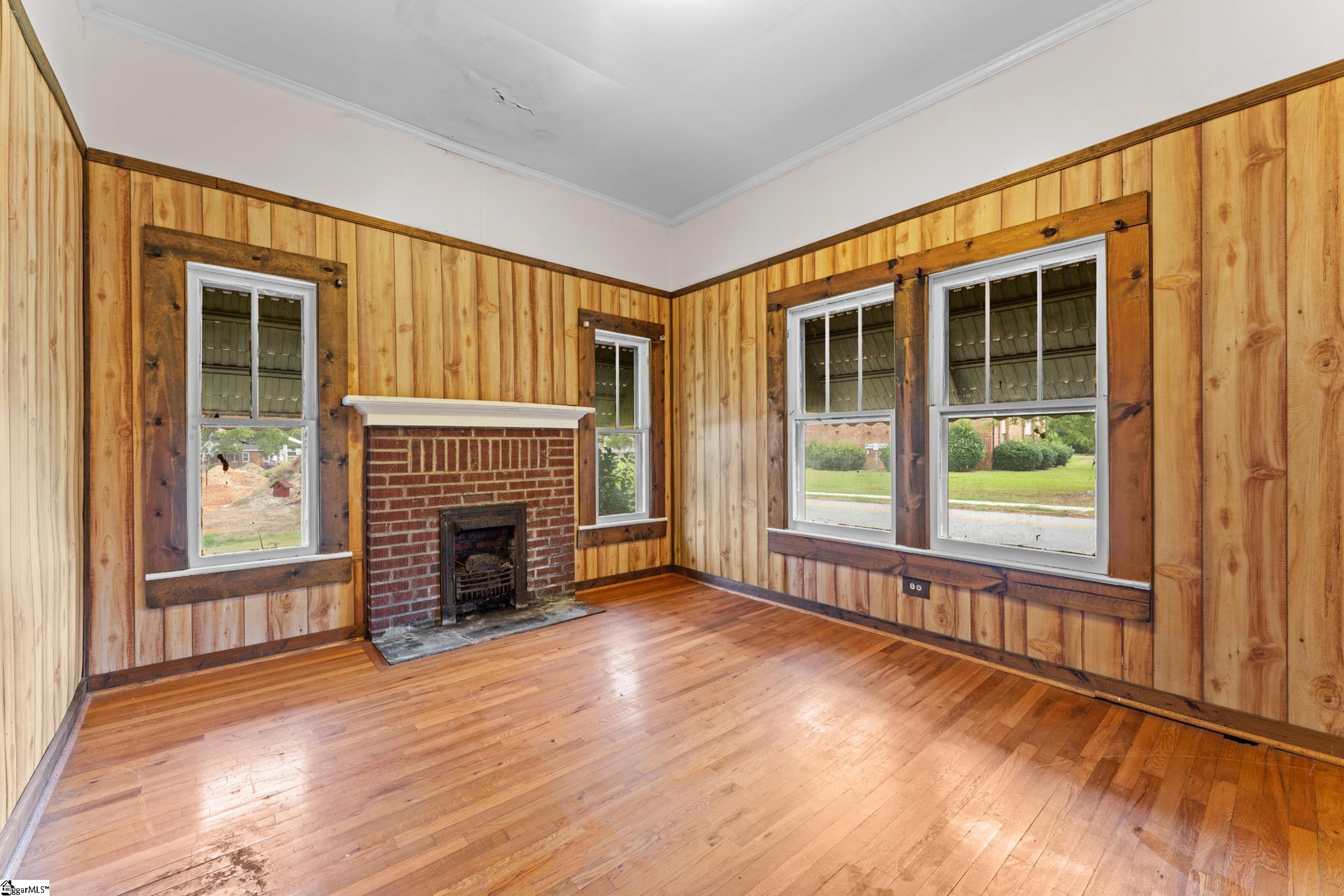 212 Breazeale Street Property Photo 8