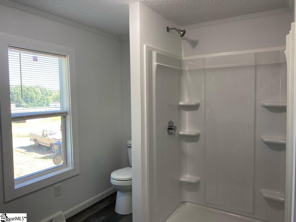 521 Park Street Property Photo 13