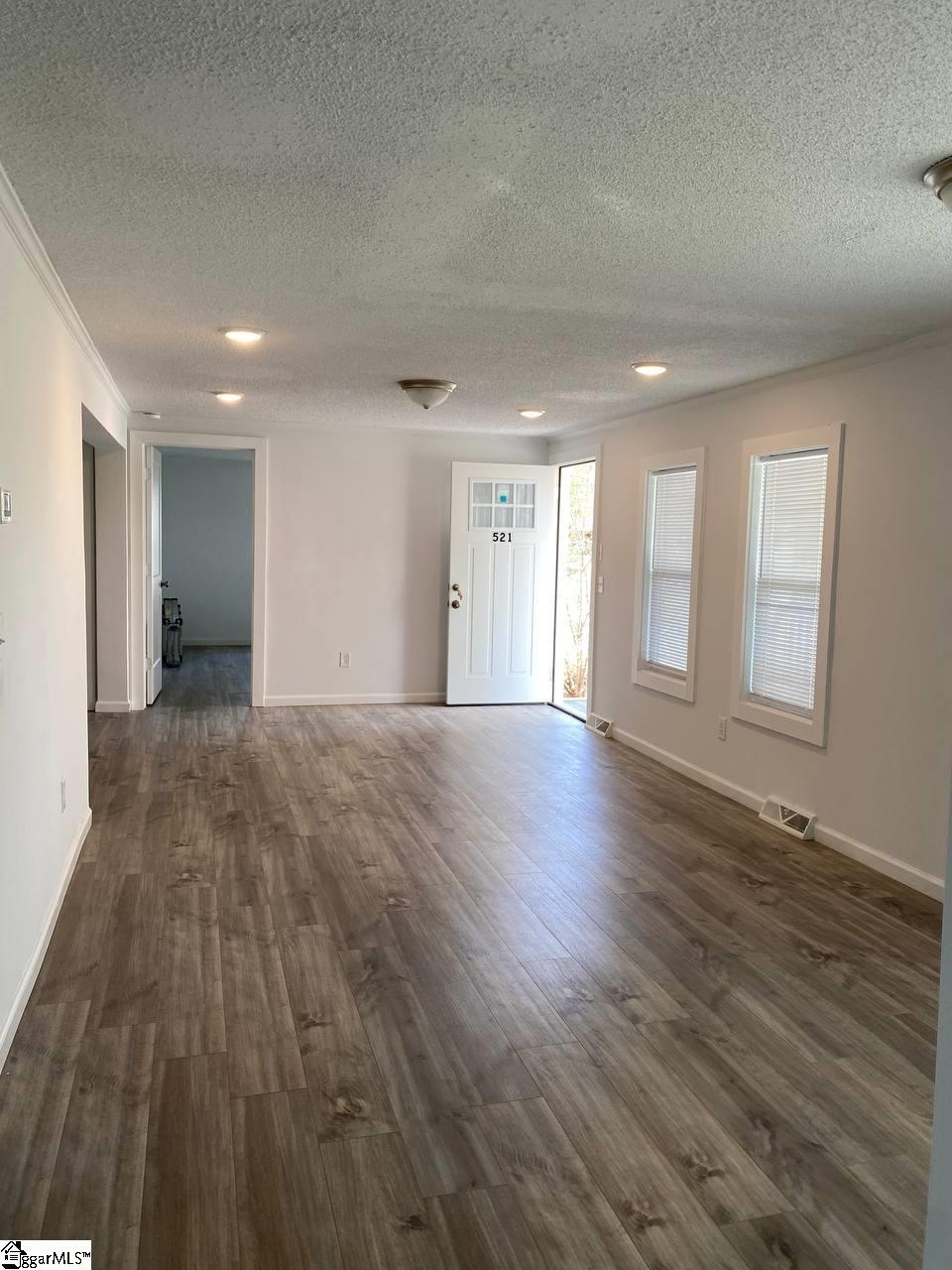521 Park Street Property Photo 16