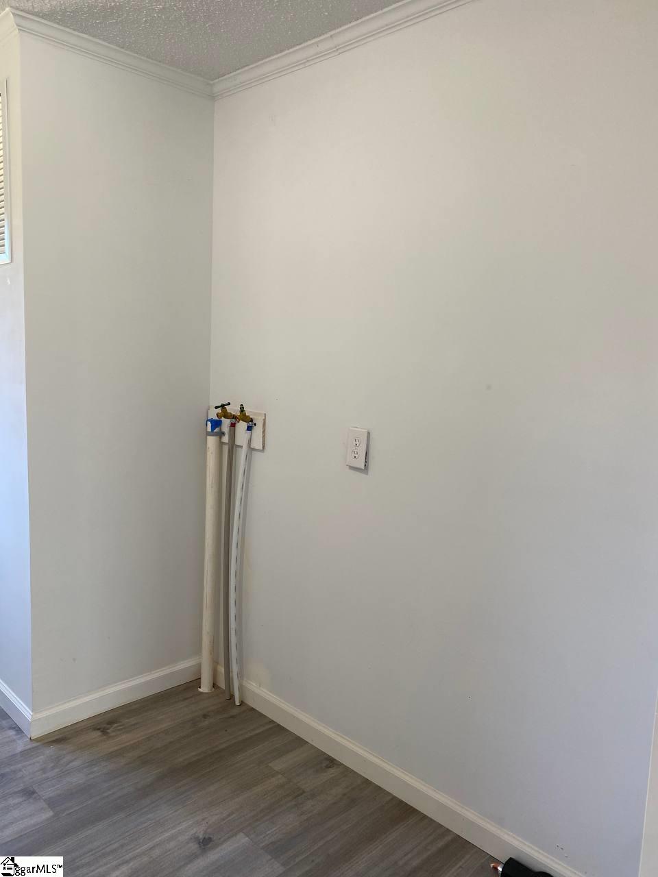 521 Park Street Property Photo 18