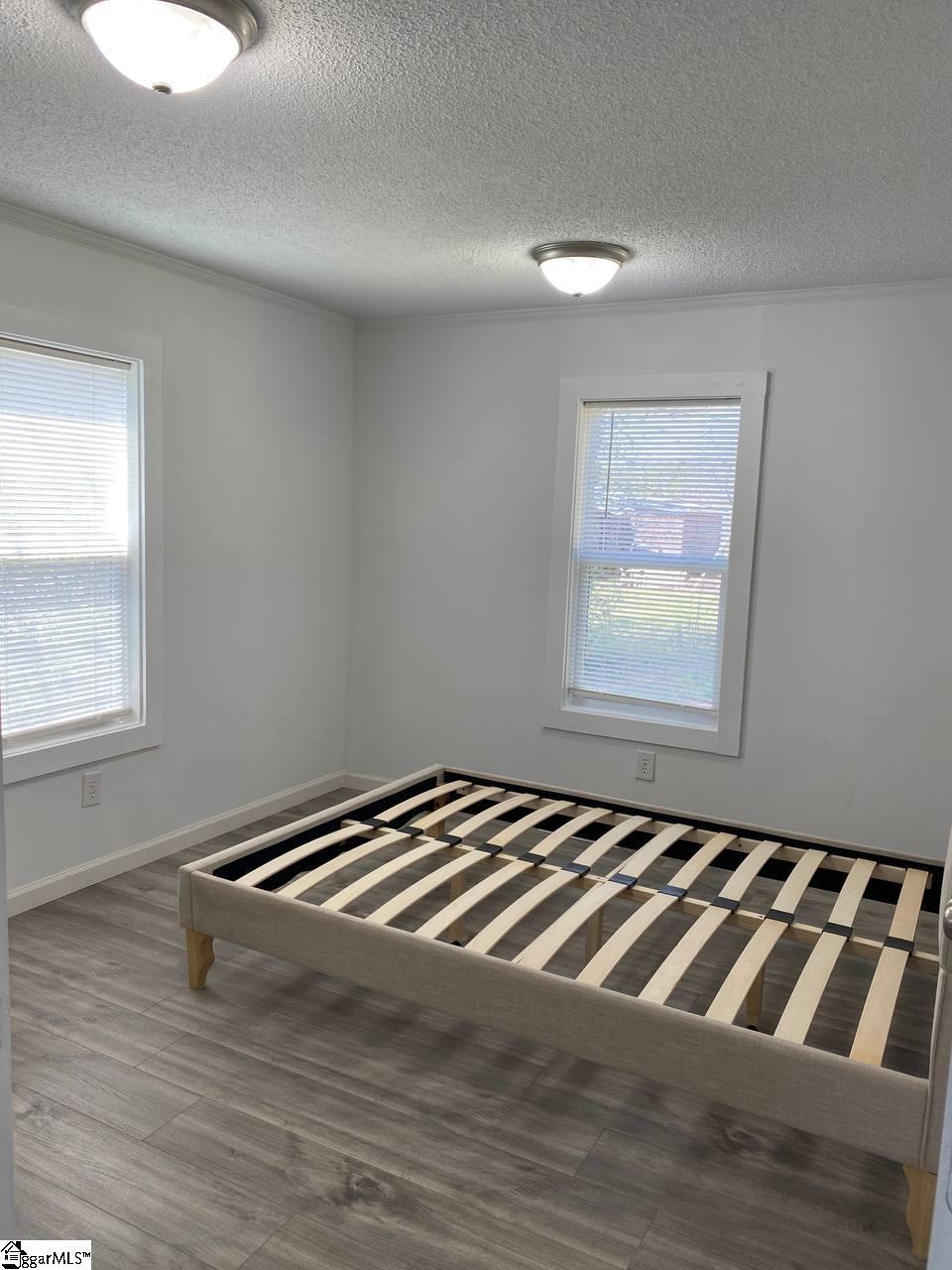 521 Park Street Property Photo 25