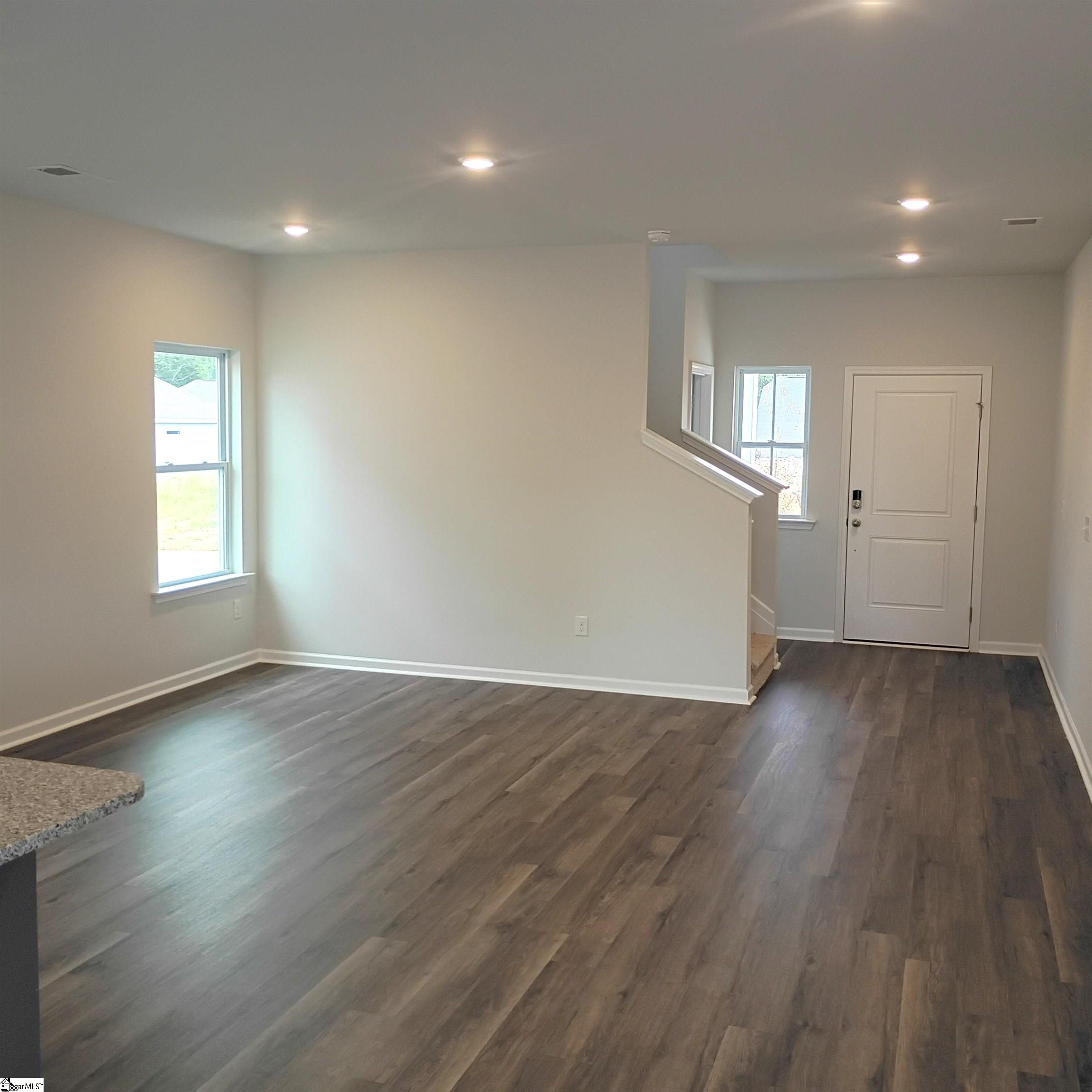 215 Pretoria Drive Property Photo 7