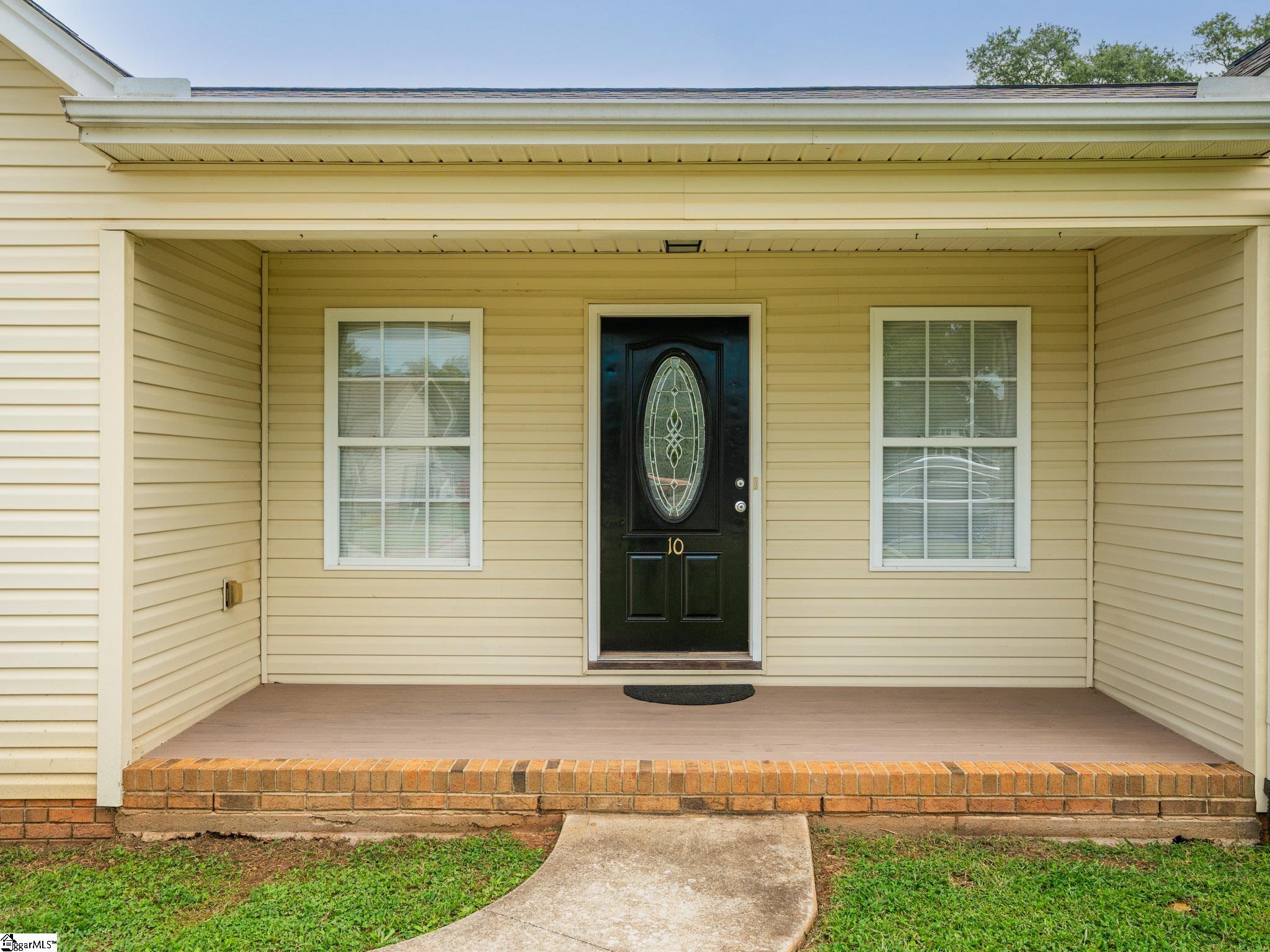 10 Katie Drive Property Photo 3