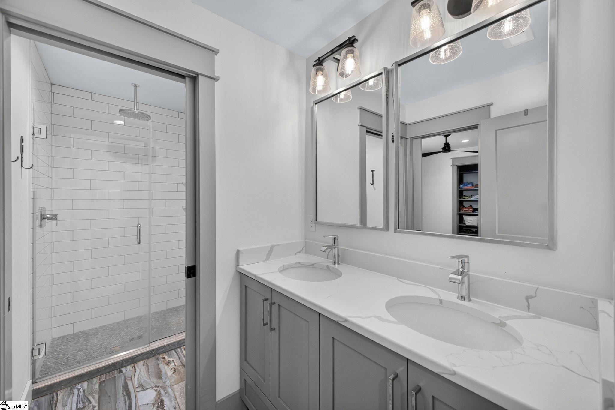 3 Hall Road Property Photo 32
