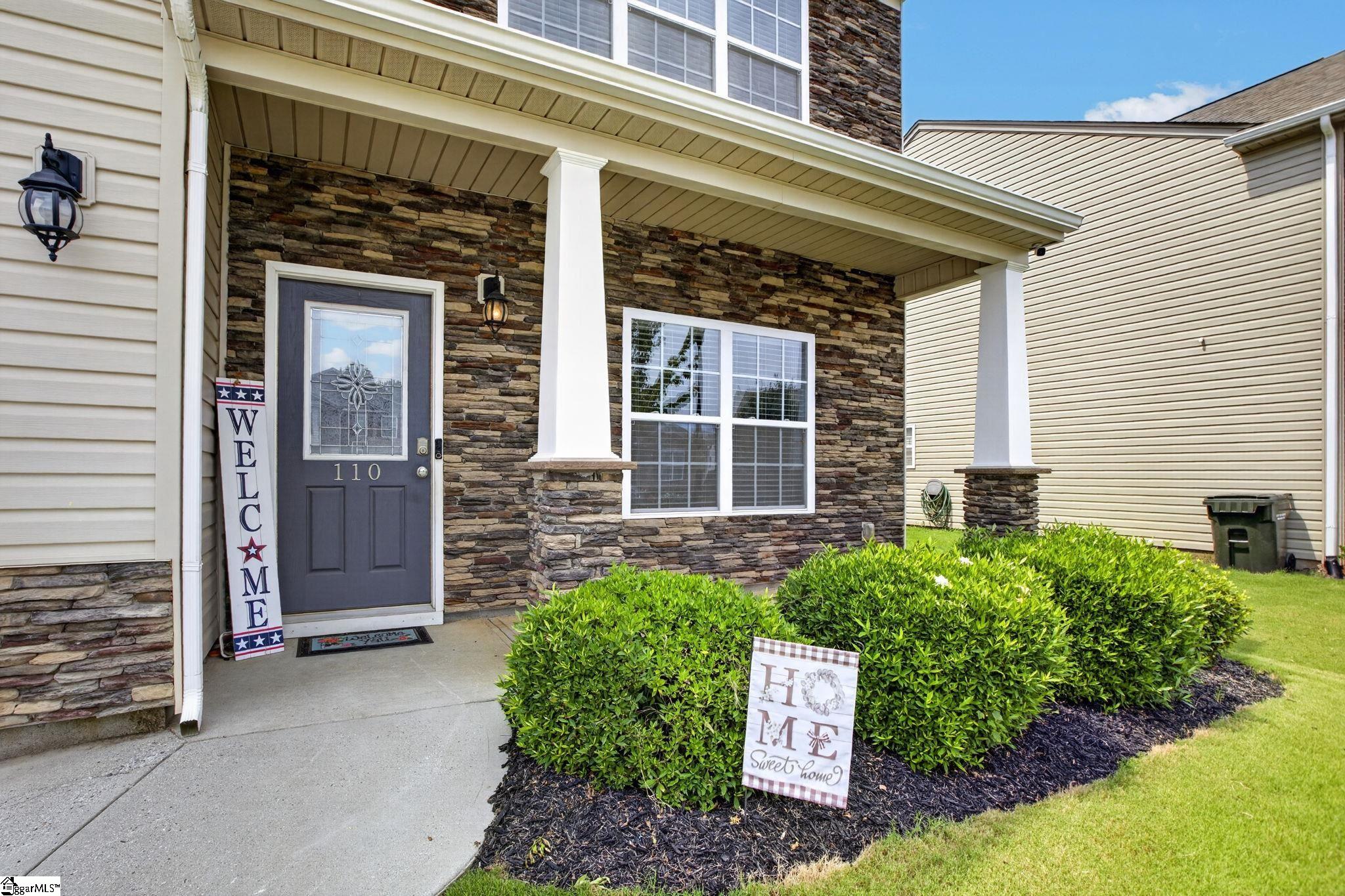 110 Cypress Landing Place Property Photo 4