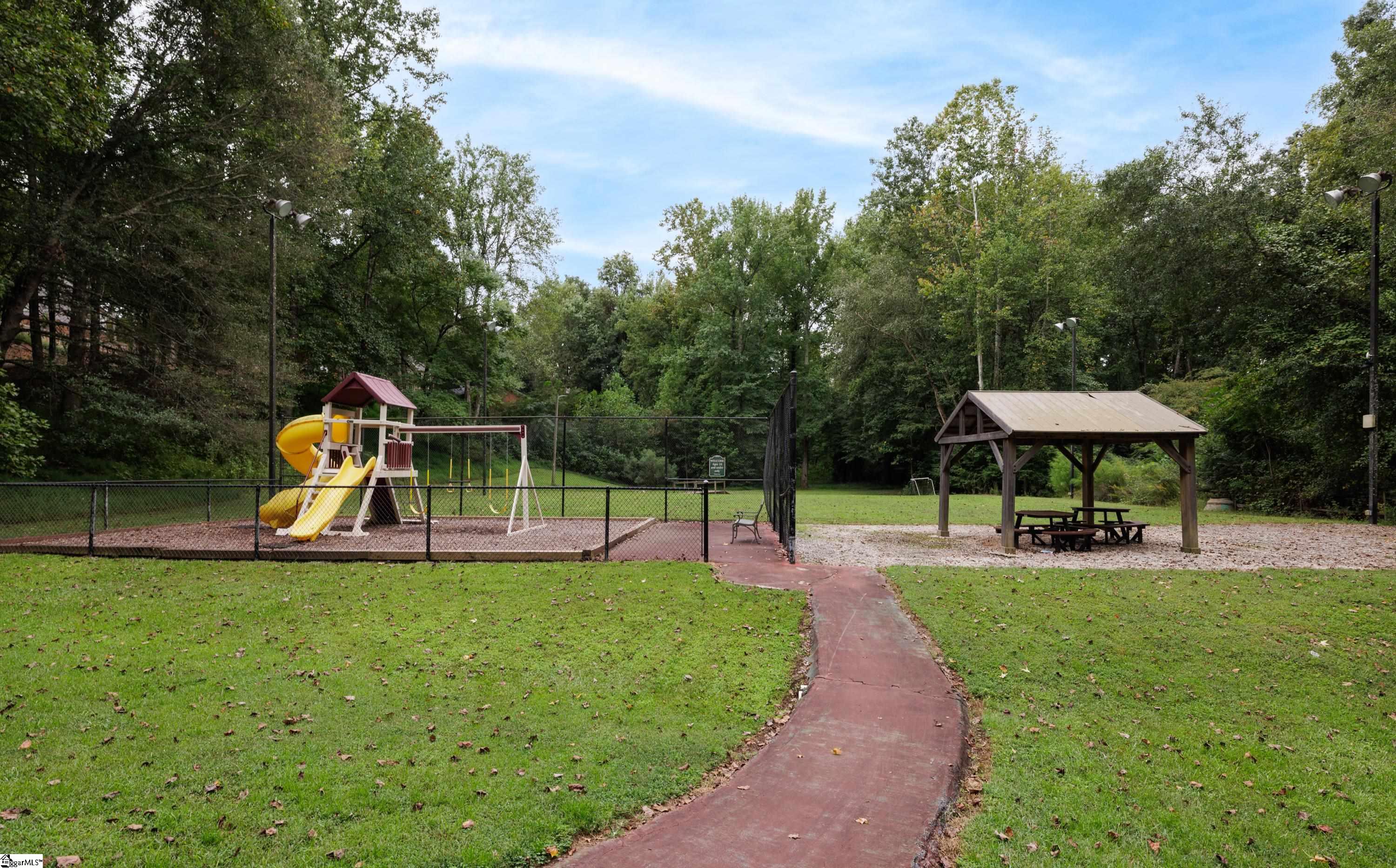 11 Holly Trace Property Photo 47