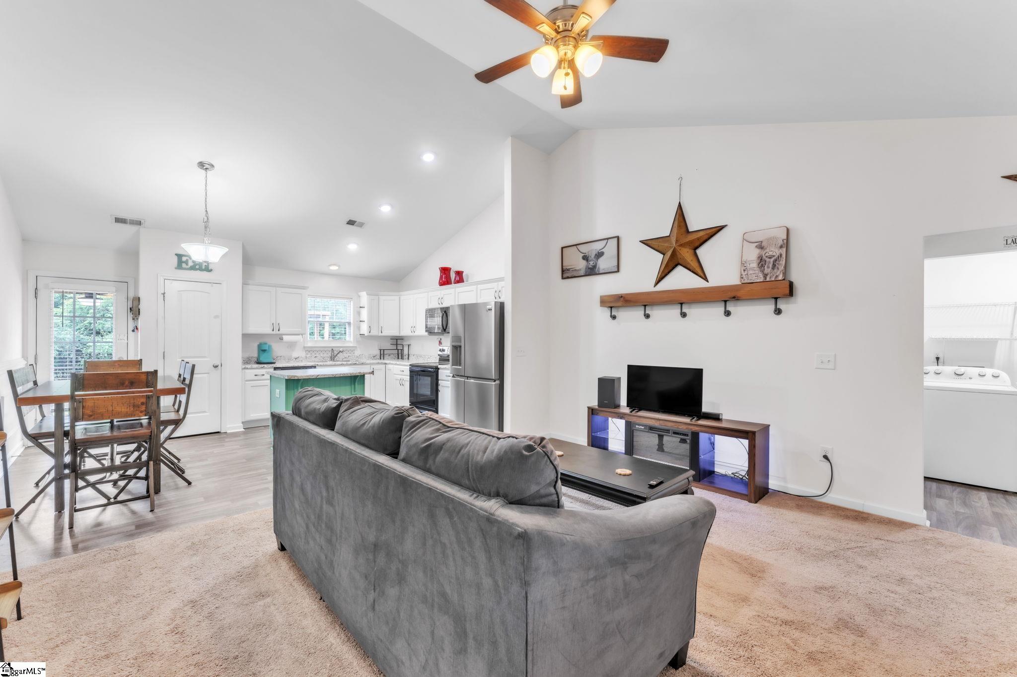 140 Miller Road Property Photo 3