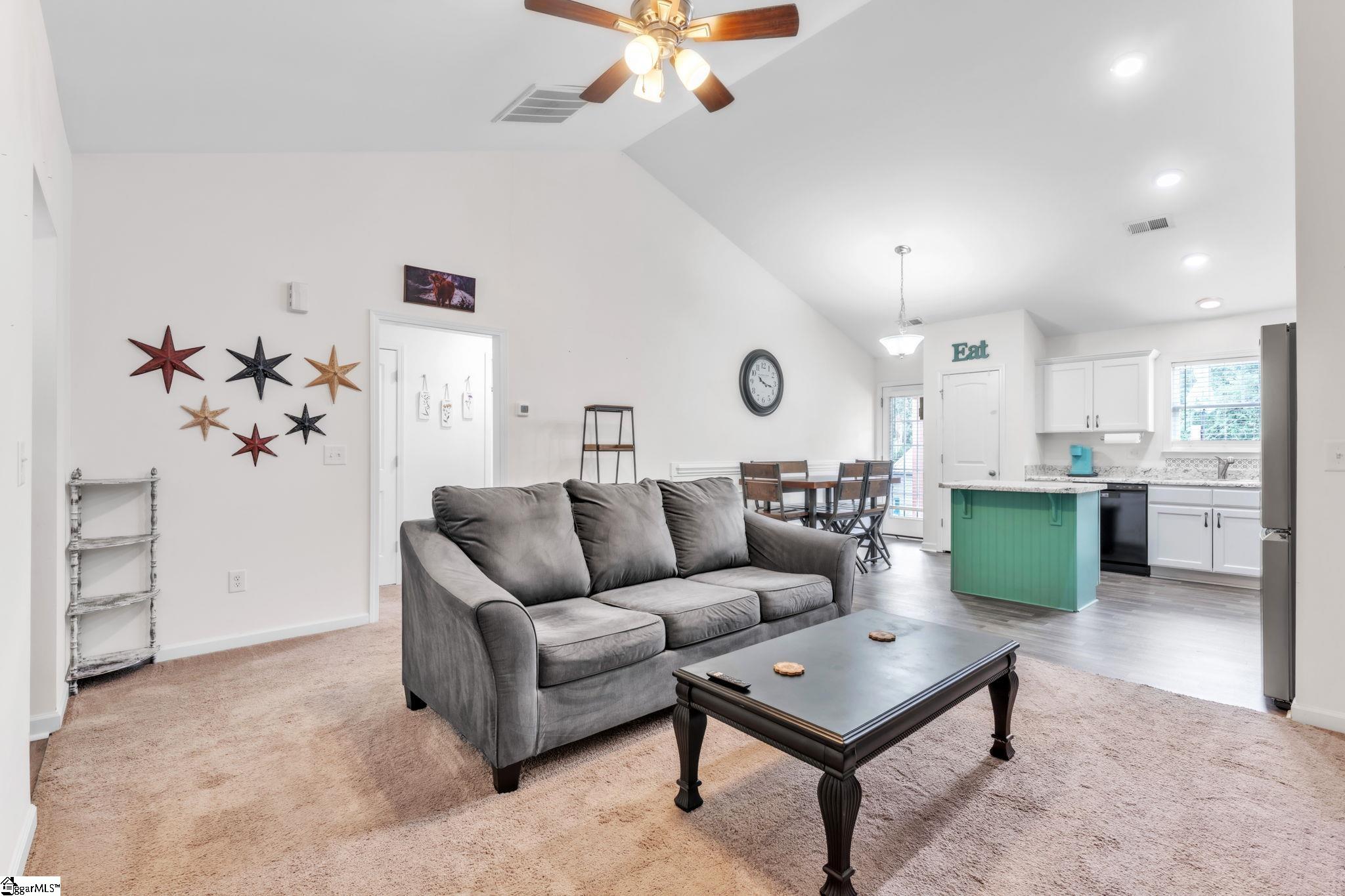 140 Miller Road Property Photo 4
