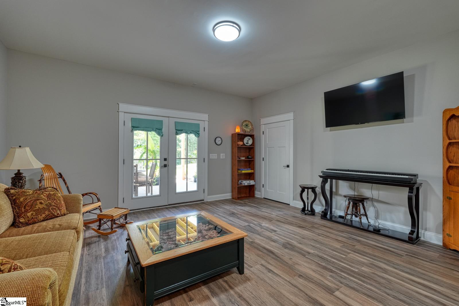 712 Tinsberry Lane Property Photo 33