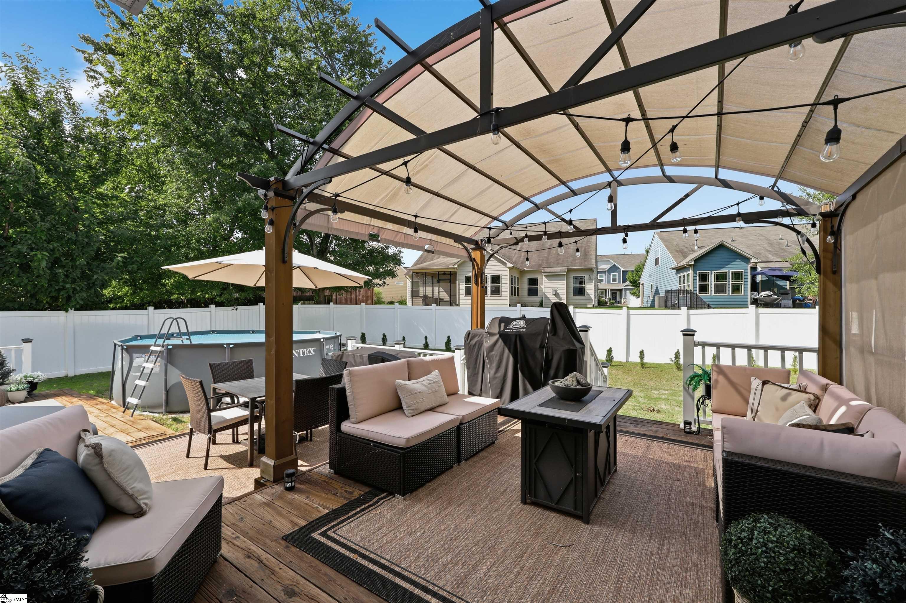 19 Chantilly Rue Court Property Photo 30