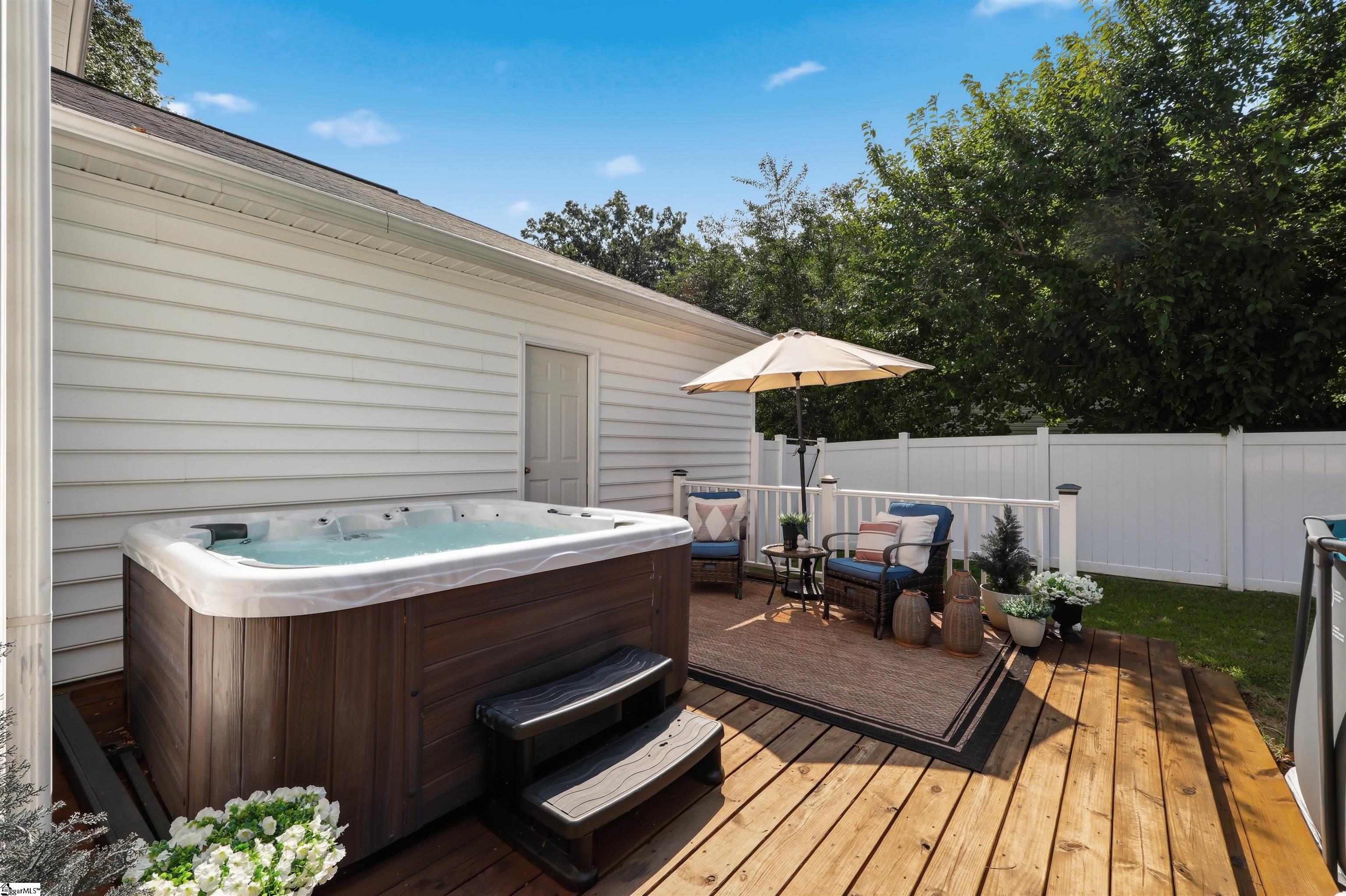 19 Chantilly Rue Court Property Photo 31