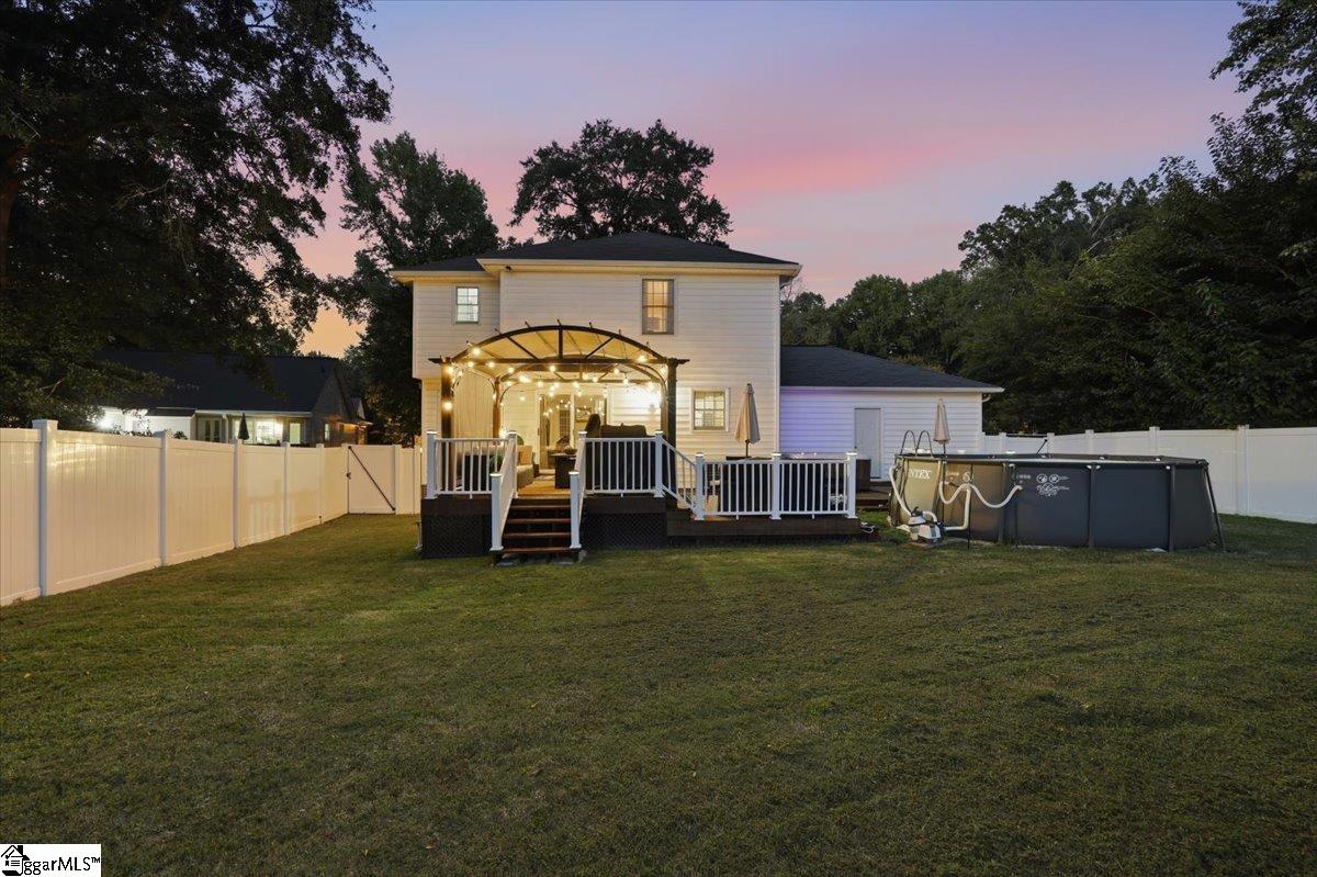 19 Chantilly Rue Court Property Photo 33