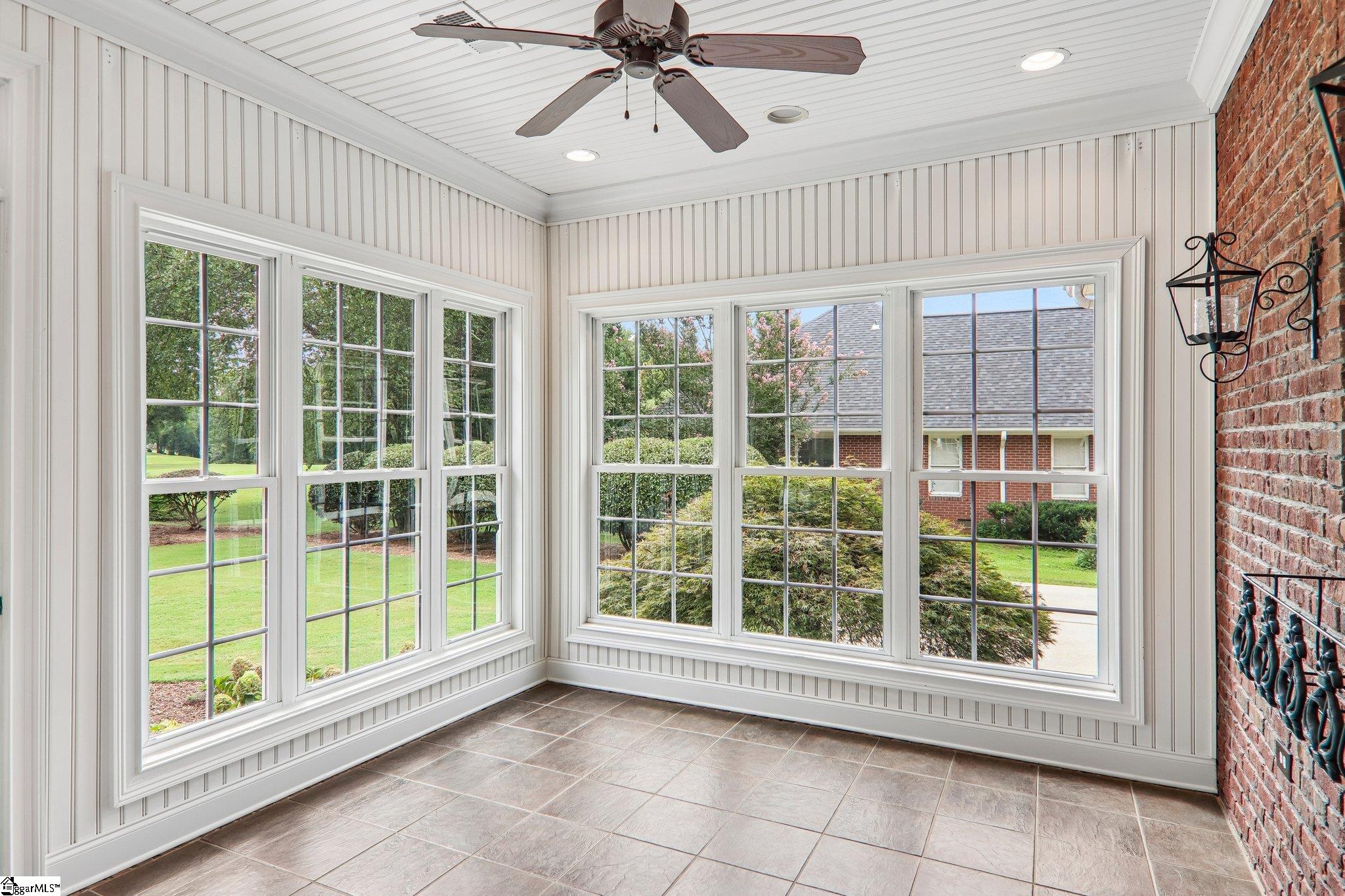 203 Sunningdale Drive Property Photo 18