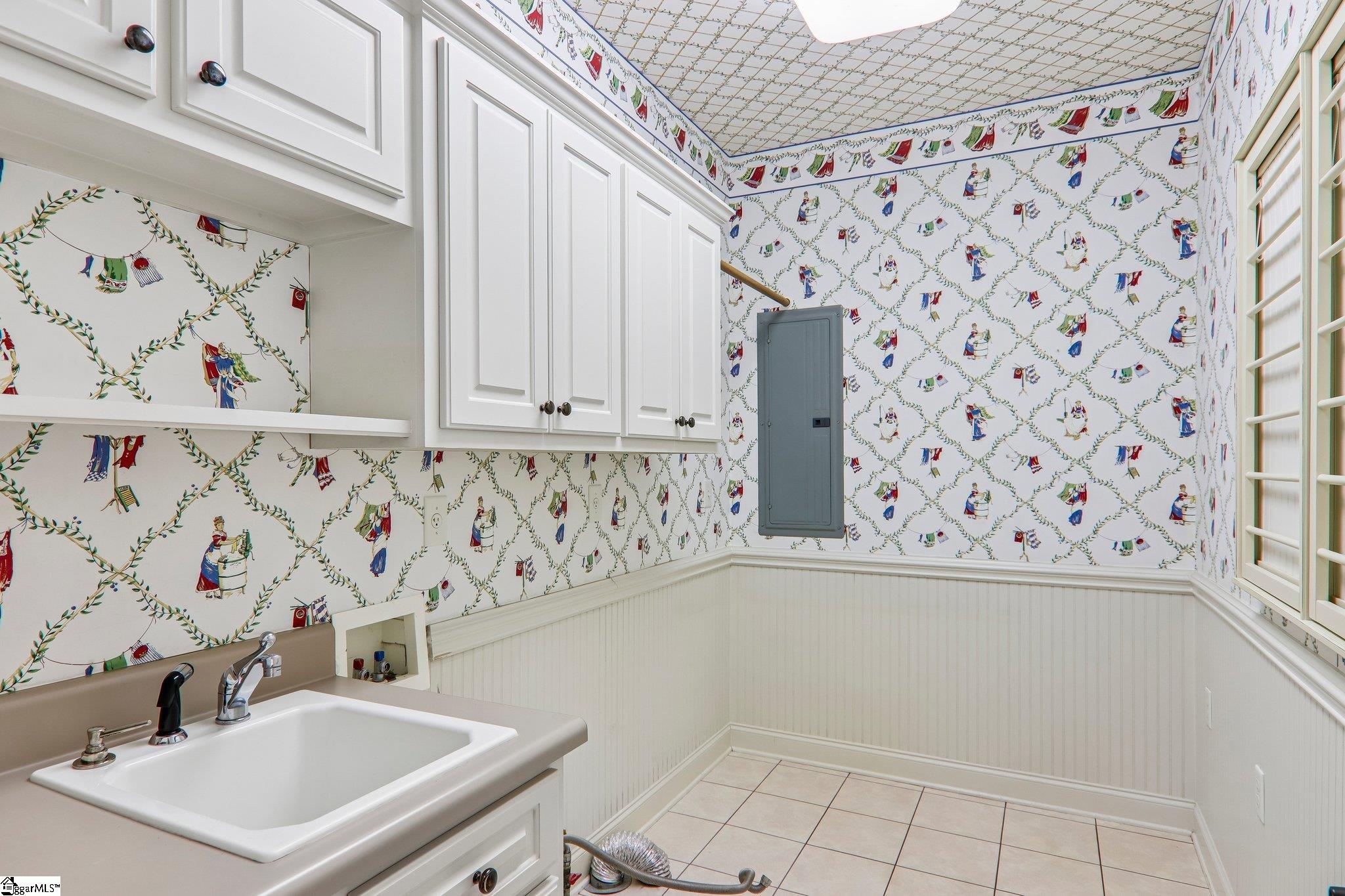 203 Sunningdale Drive Property Photo 23